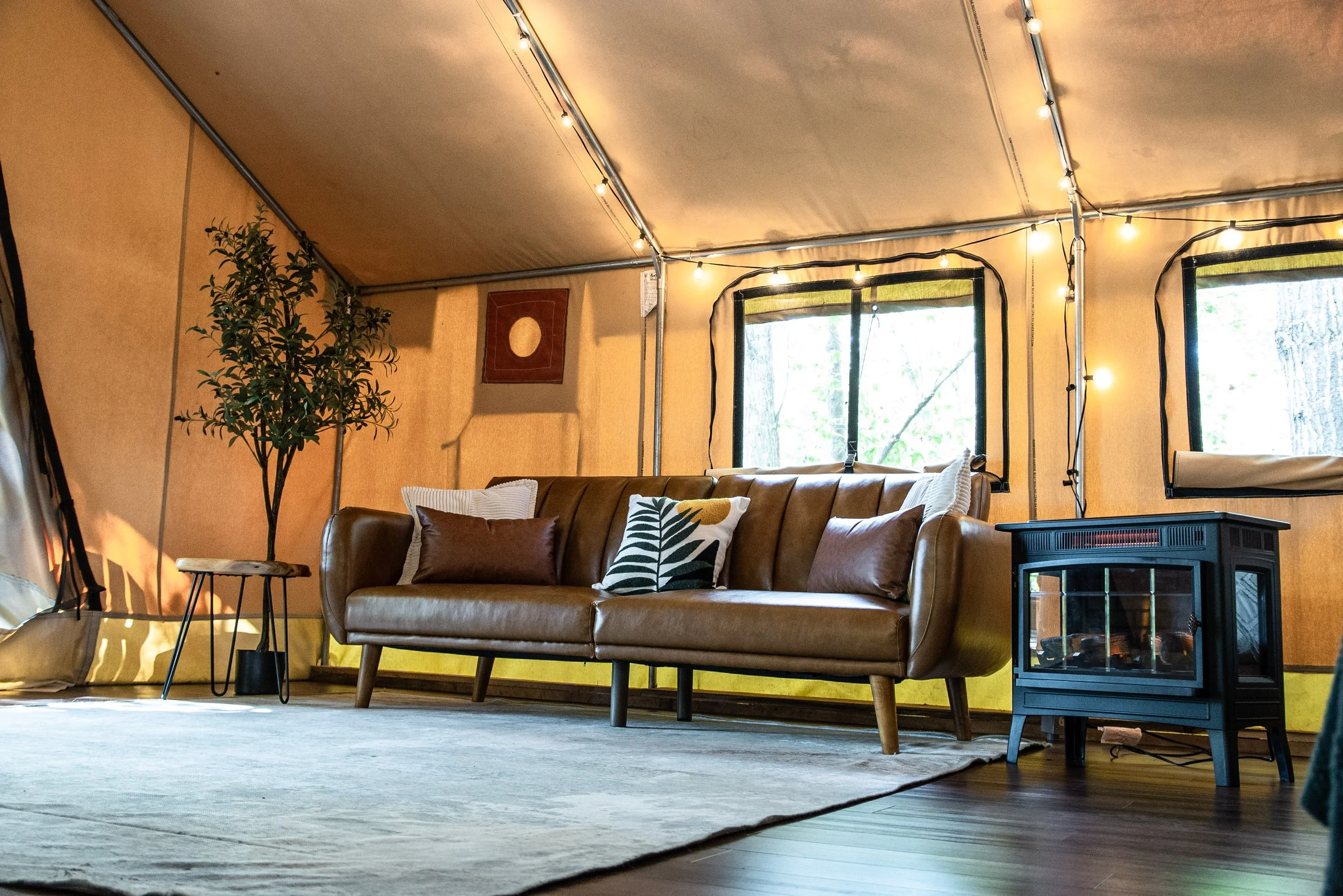 DL_Tent6_023.jpg