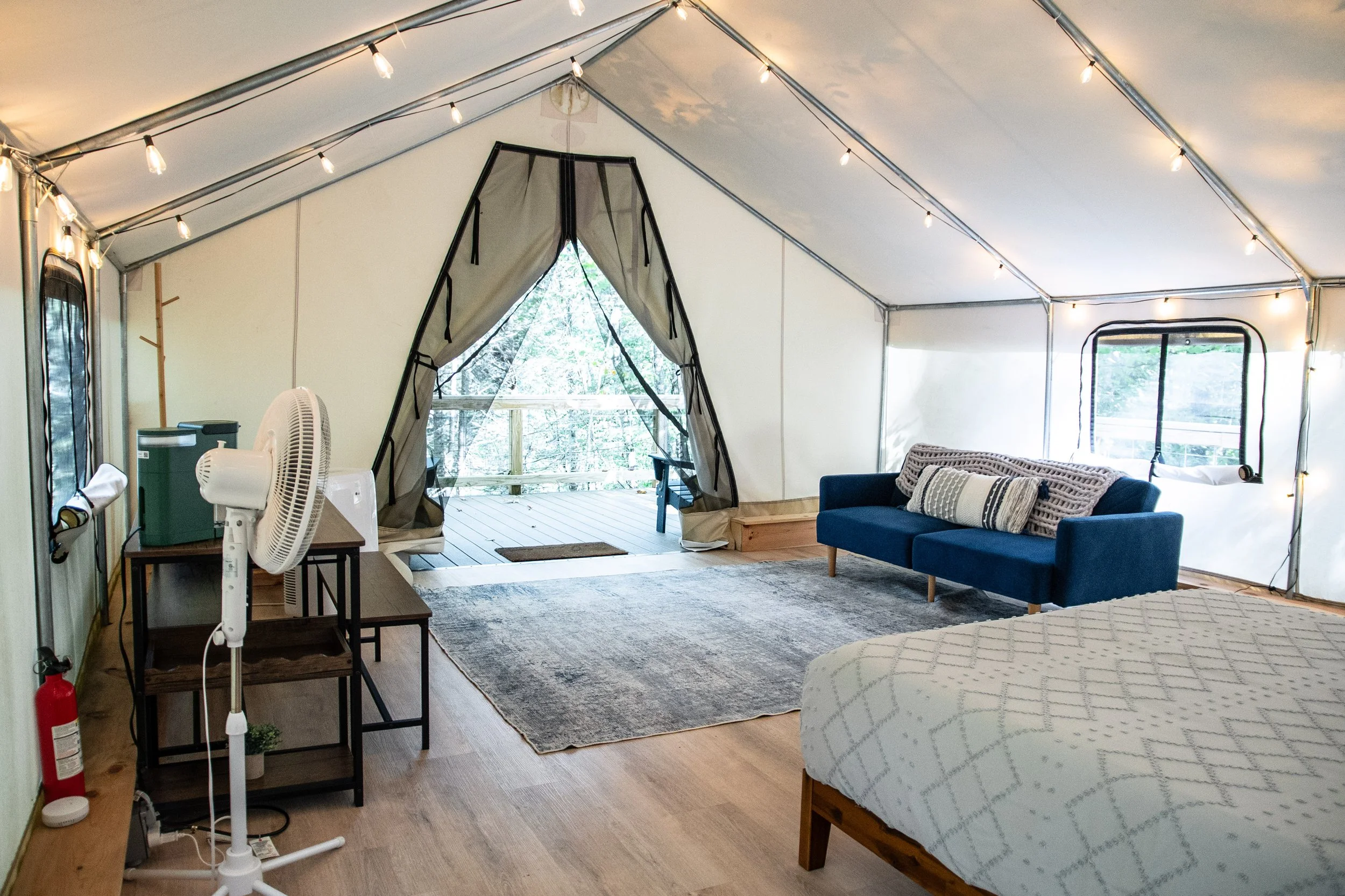 DL_Tent2_031.jpg