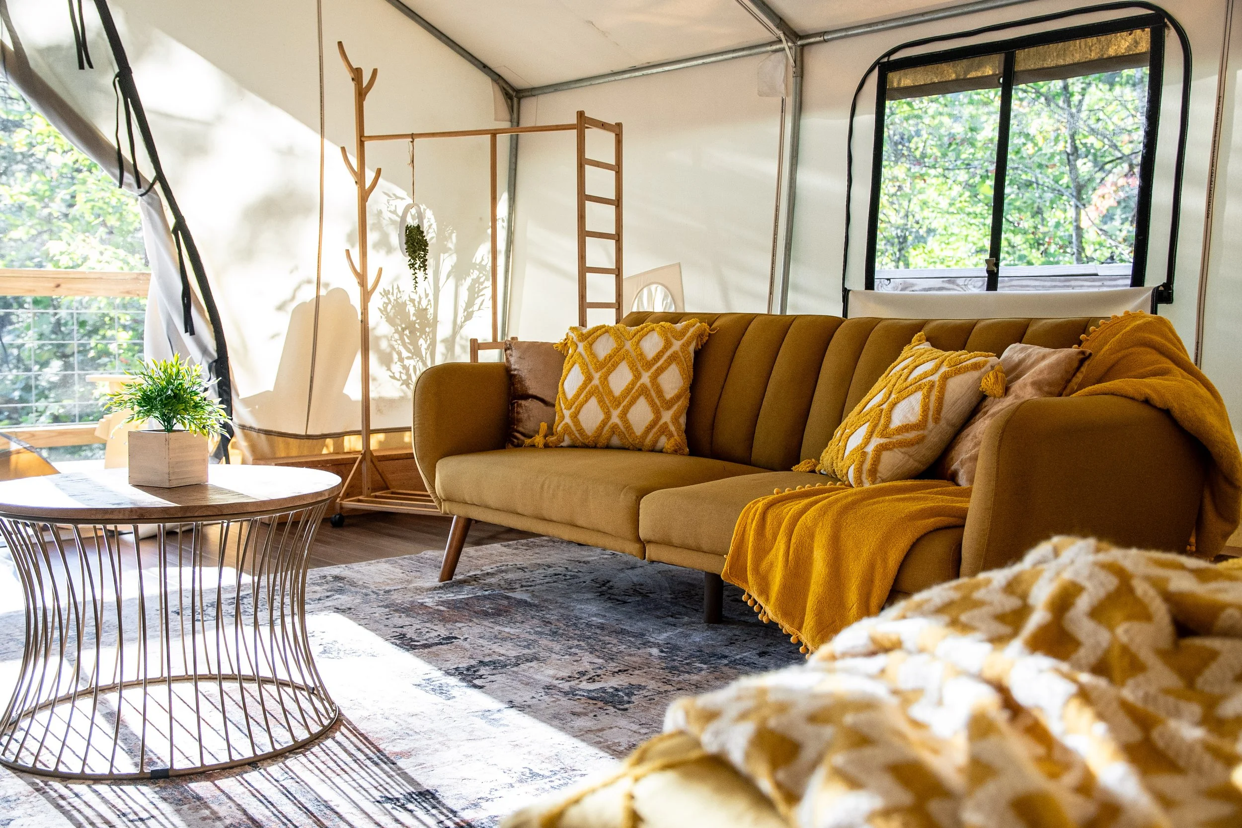 DL_Tent7_038.jpg
