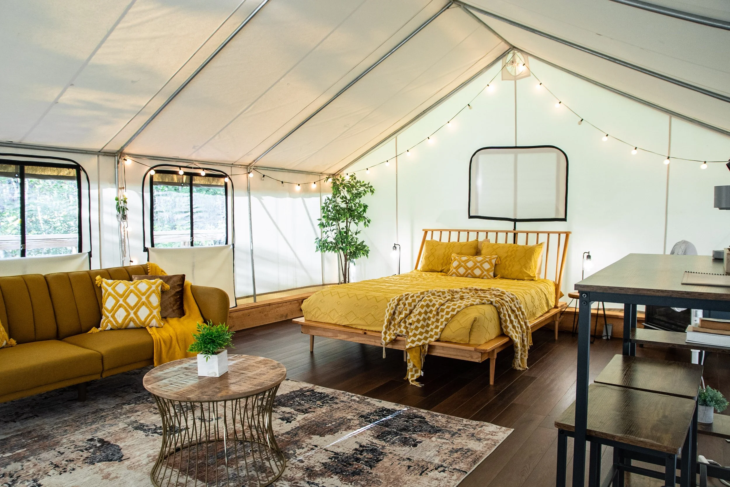 DL_Tent7_026.jpg