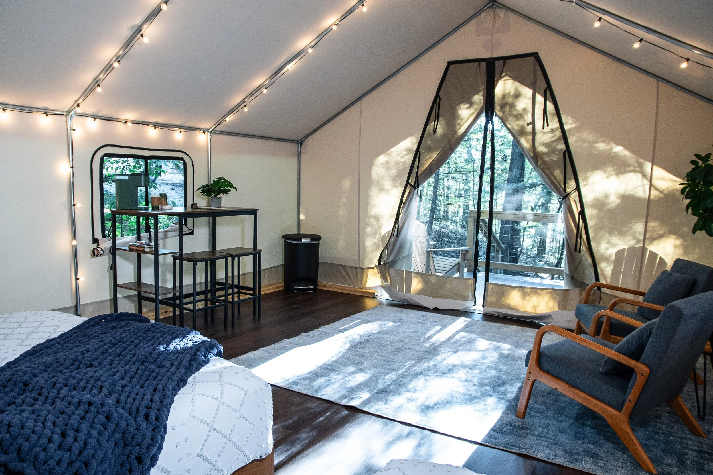 DL_Tent5_034.jpg