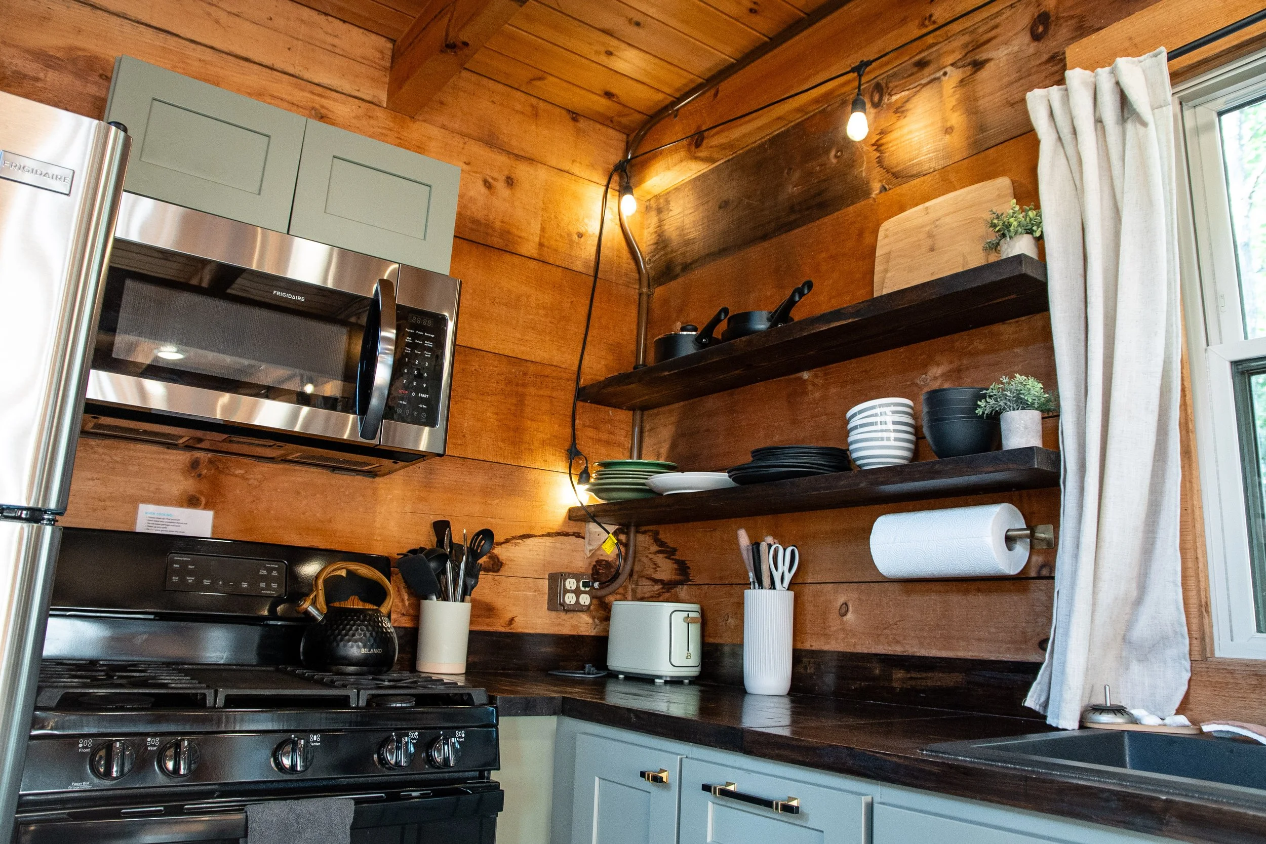 DL_Cabin_067.jpg