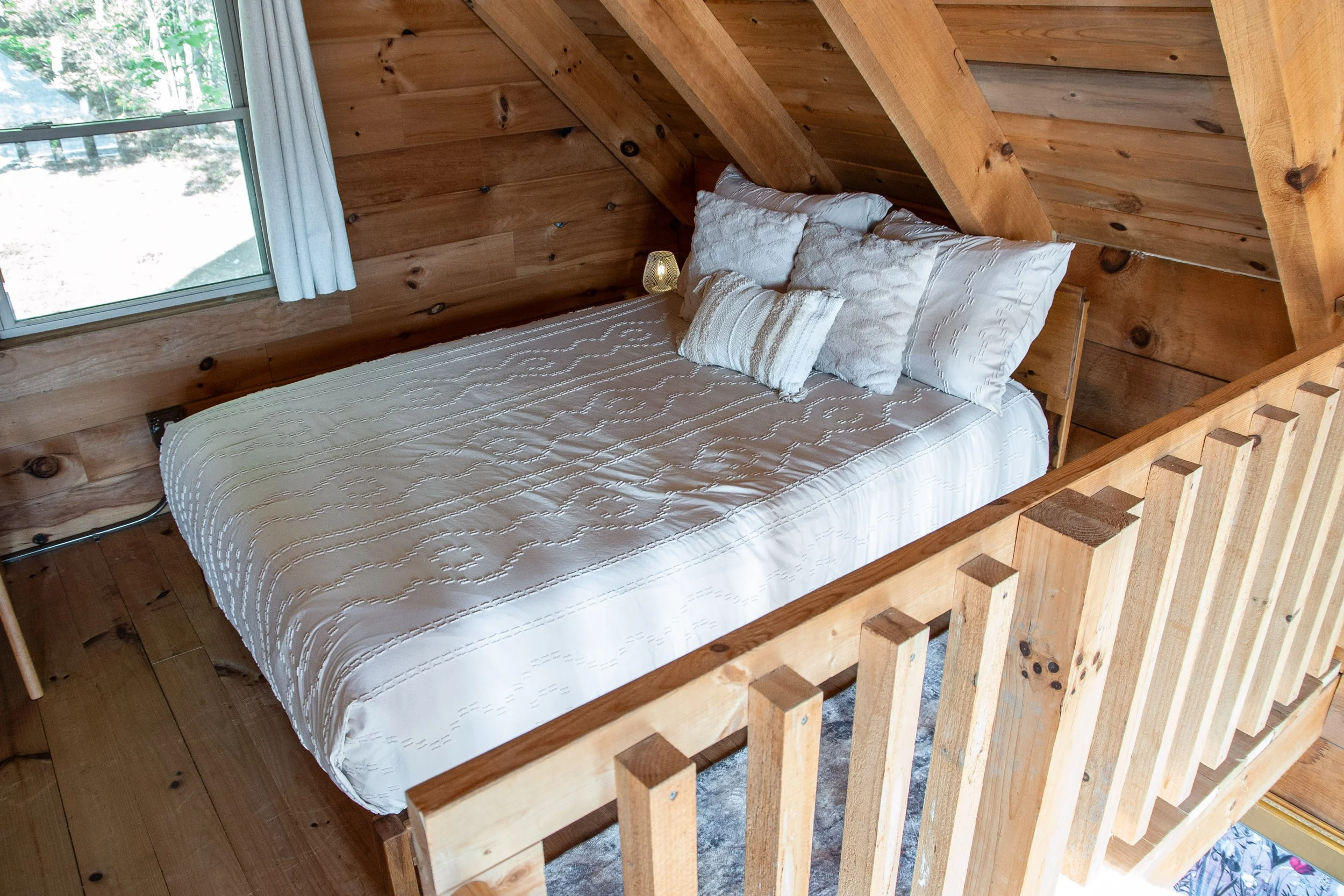 DL_Cabin_034.jpg