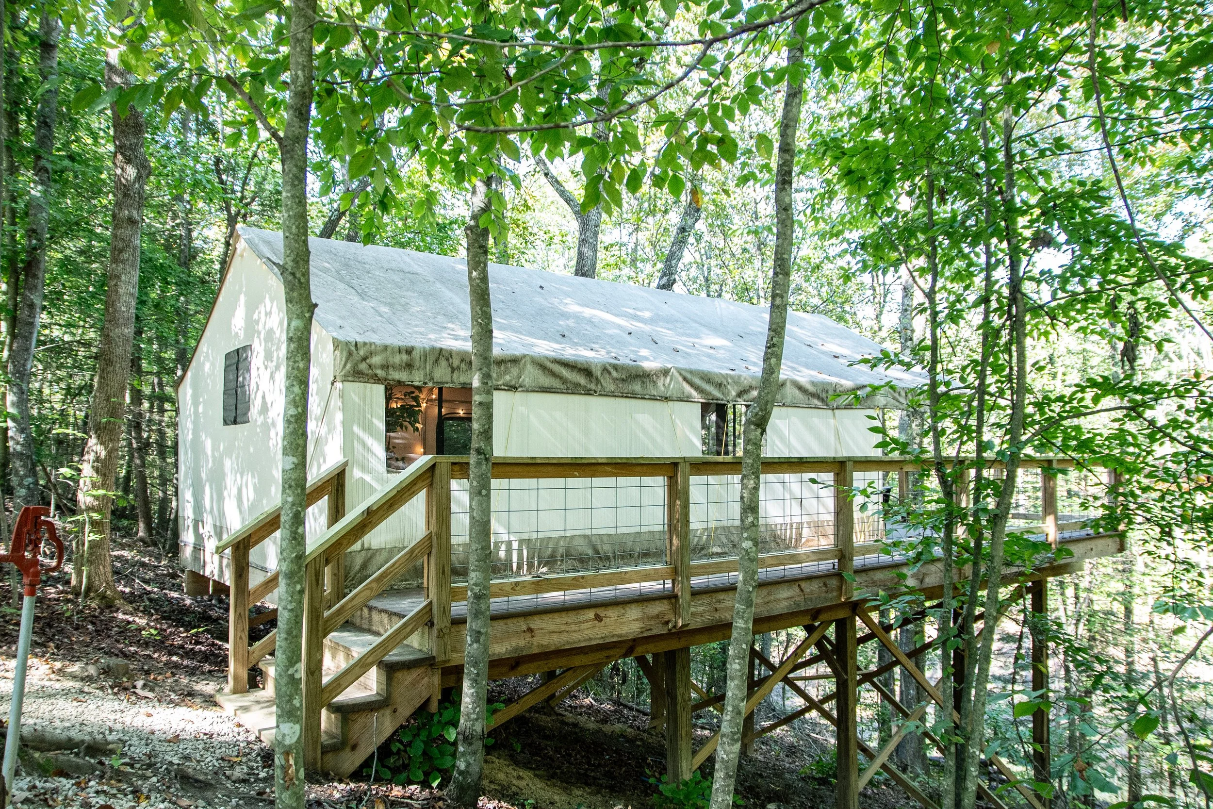 DL_Tent1_003.jpg