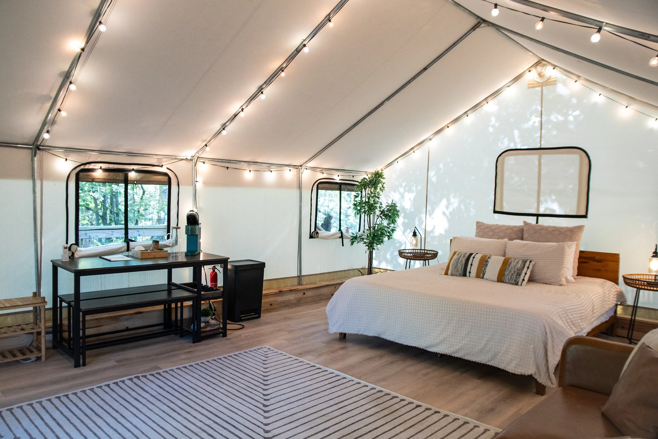 DL_Tent1_022.jpg