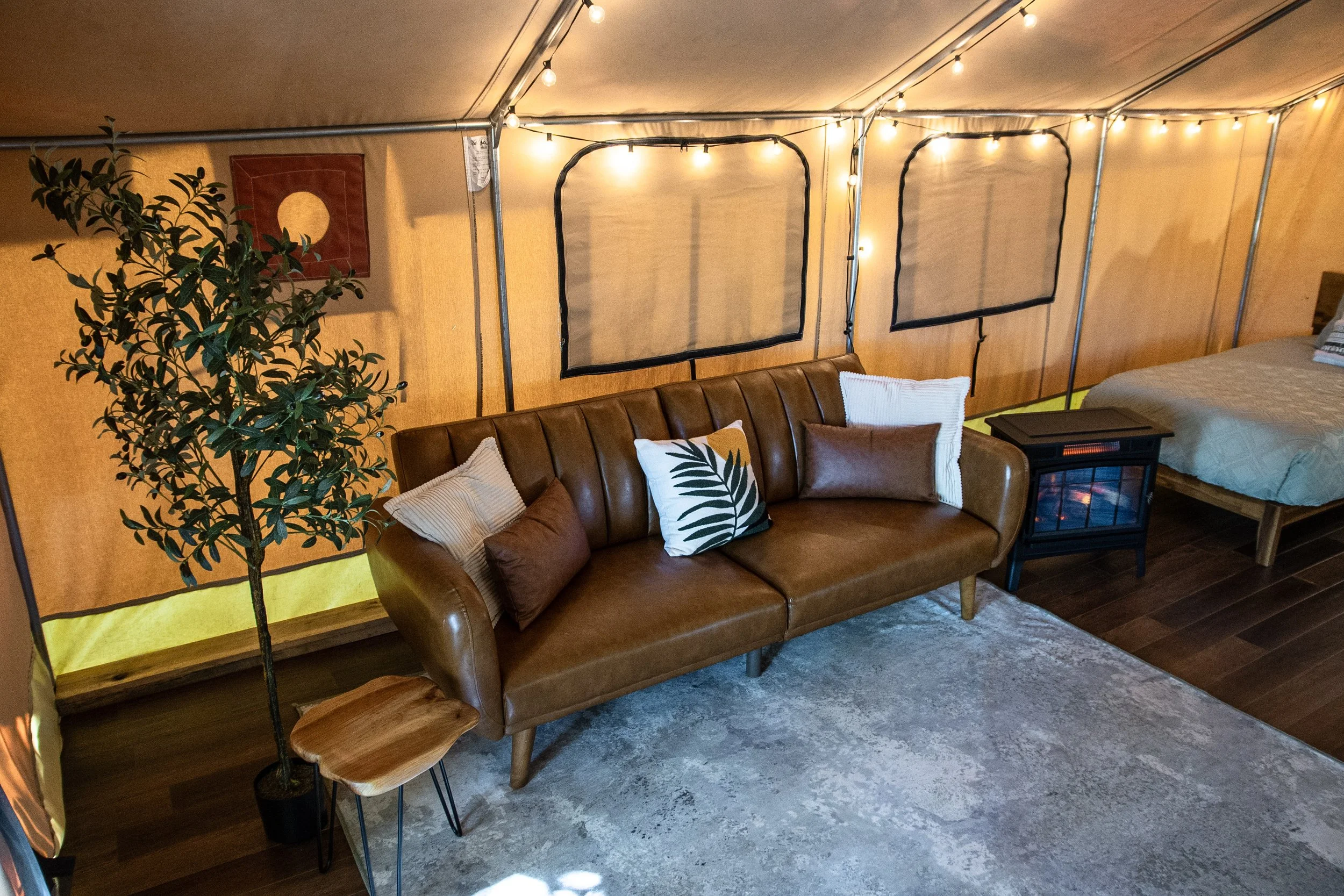 DL_Tent6_024.jpg