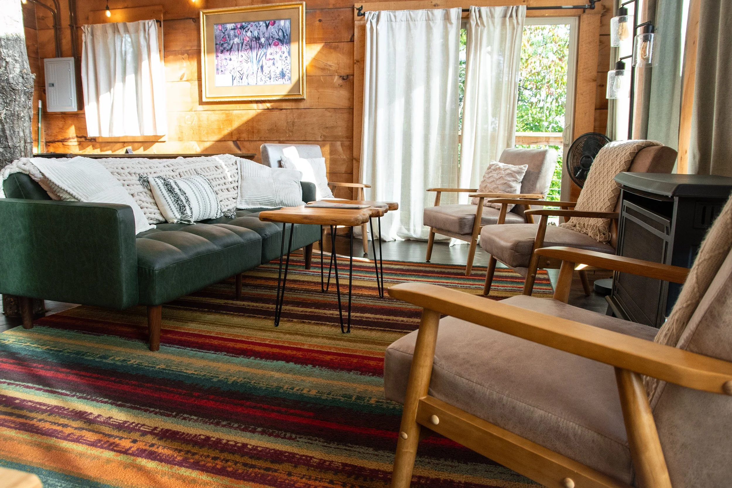 DL_Cabin_047.jpg