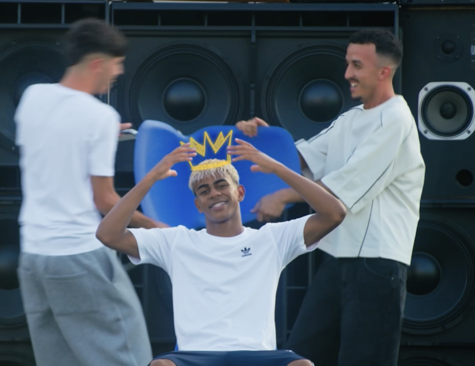 Visa | Lamine Musical Chairs