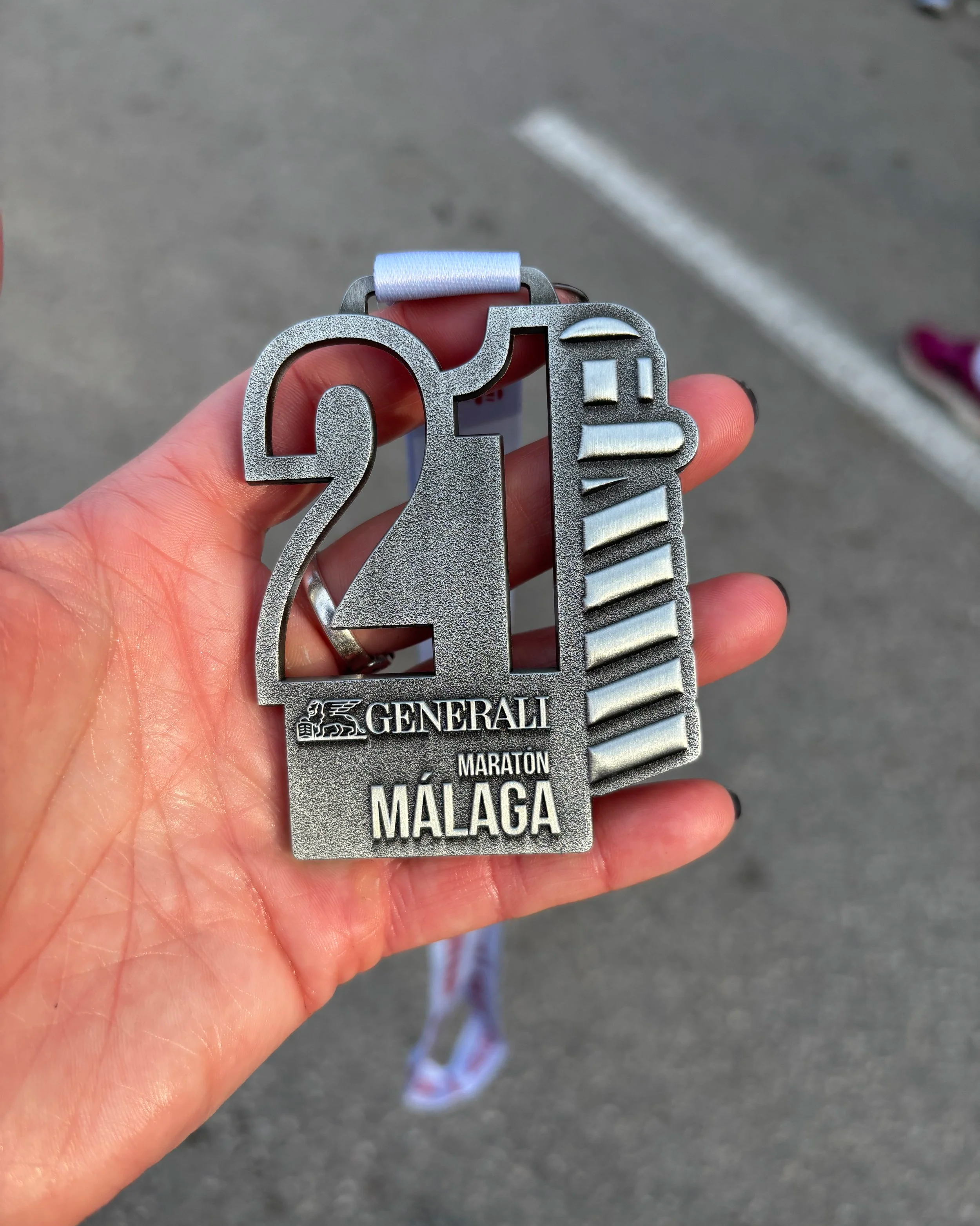 Running the World on a Budget: 8 Ways to Save Money on Racecations