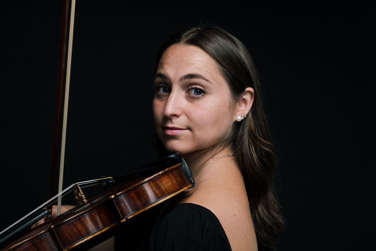 Hannah Cohen, Violin.jpg