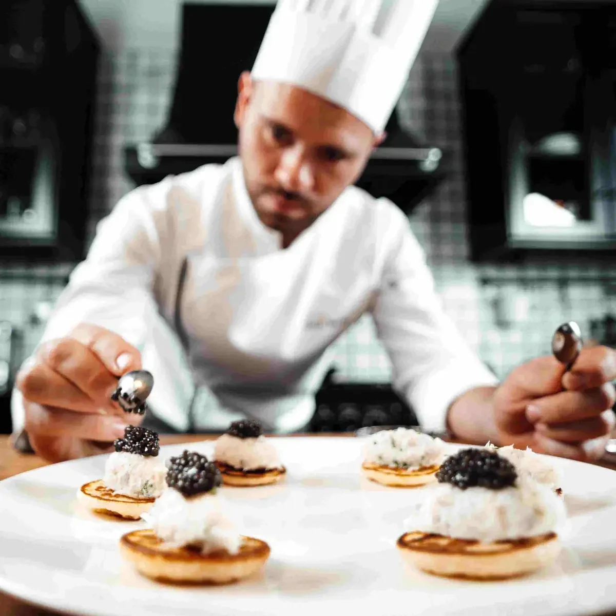 chef-en-cuisine (1).webp