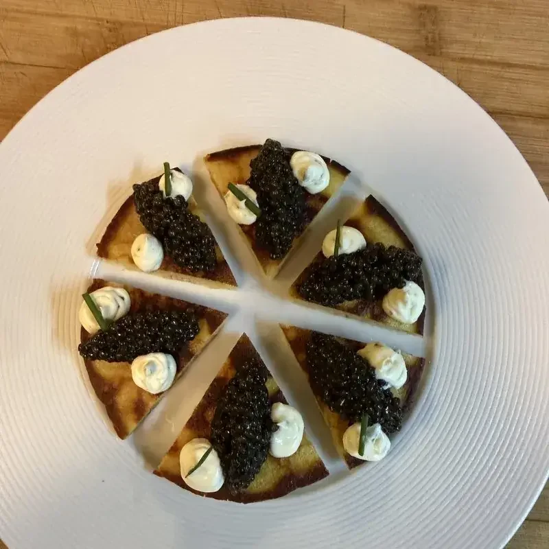 tartelette-caviar.webp