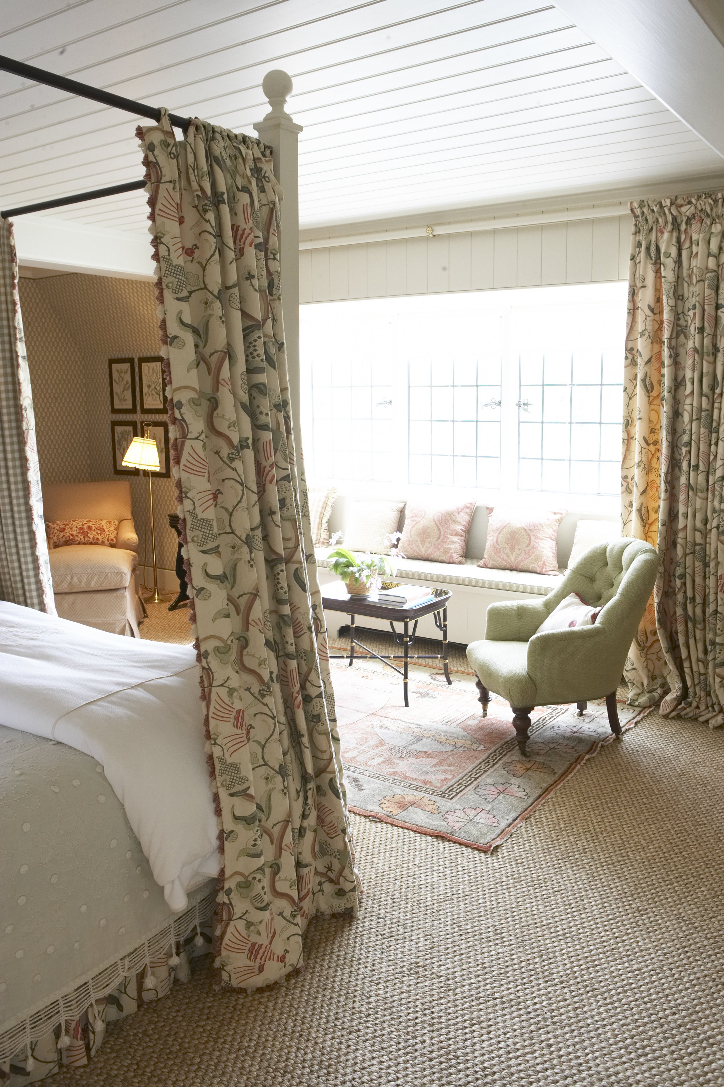McWhirter Morris Country House interior decoration, traditional country ...