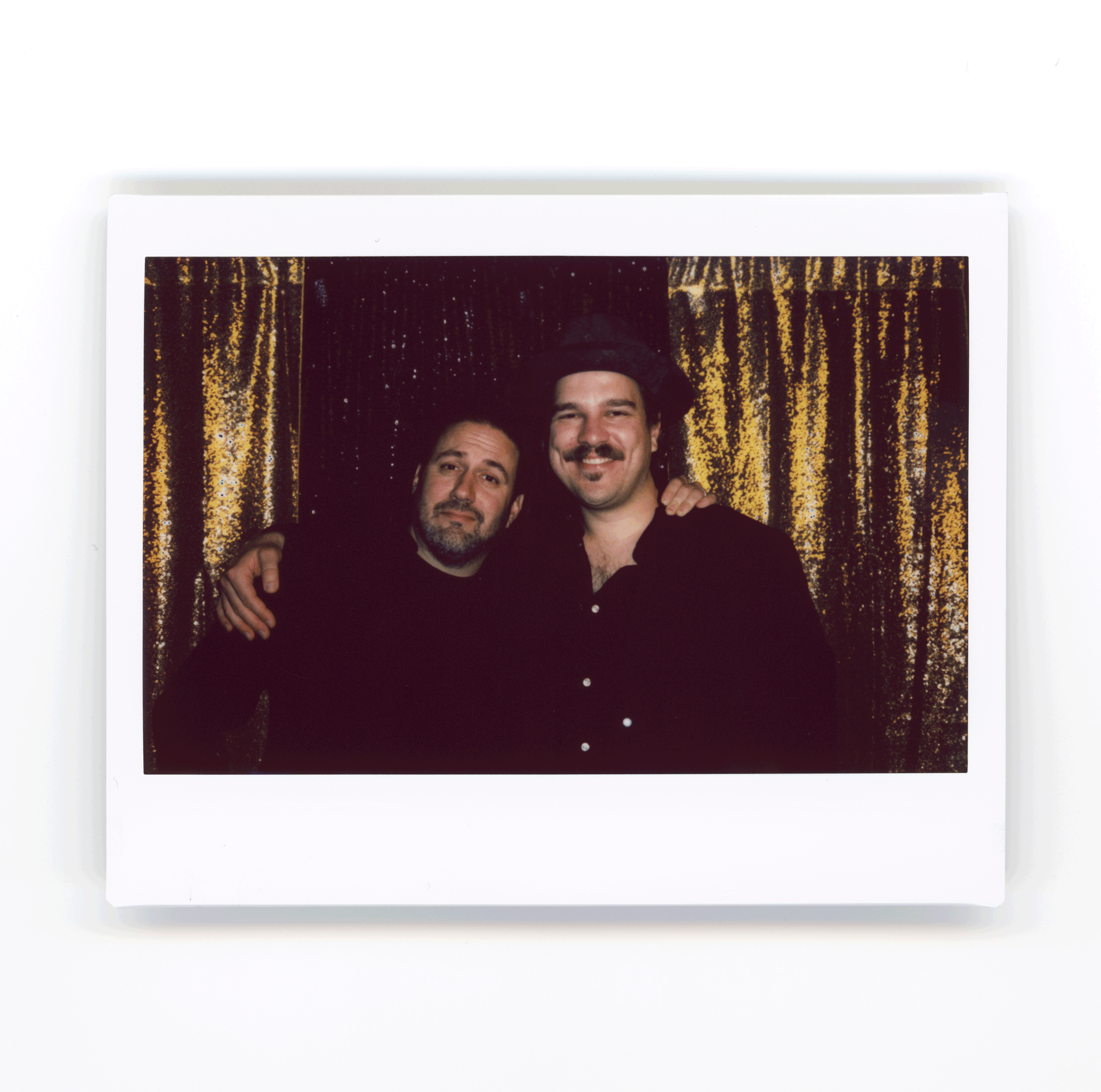 NYE-23-Gif11.gif