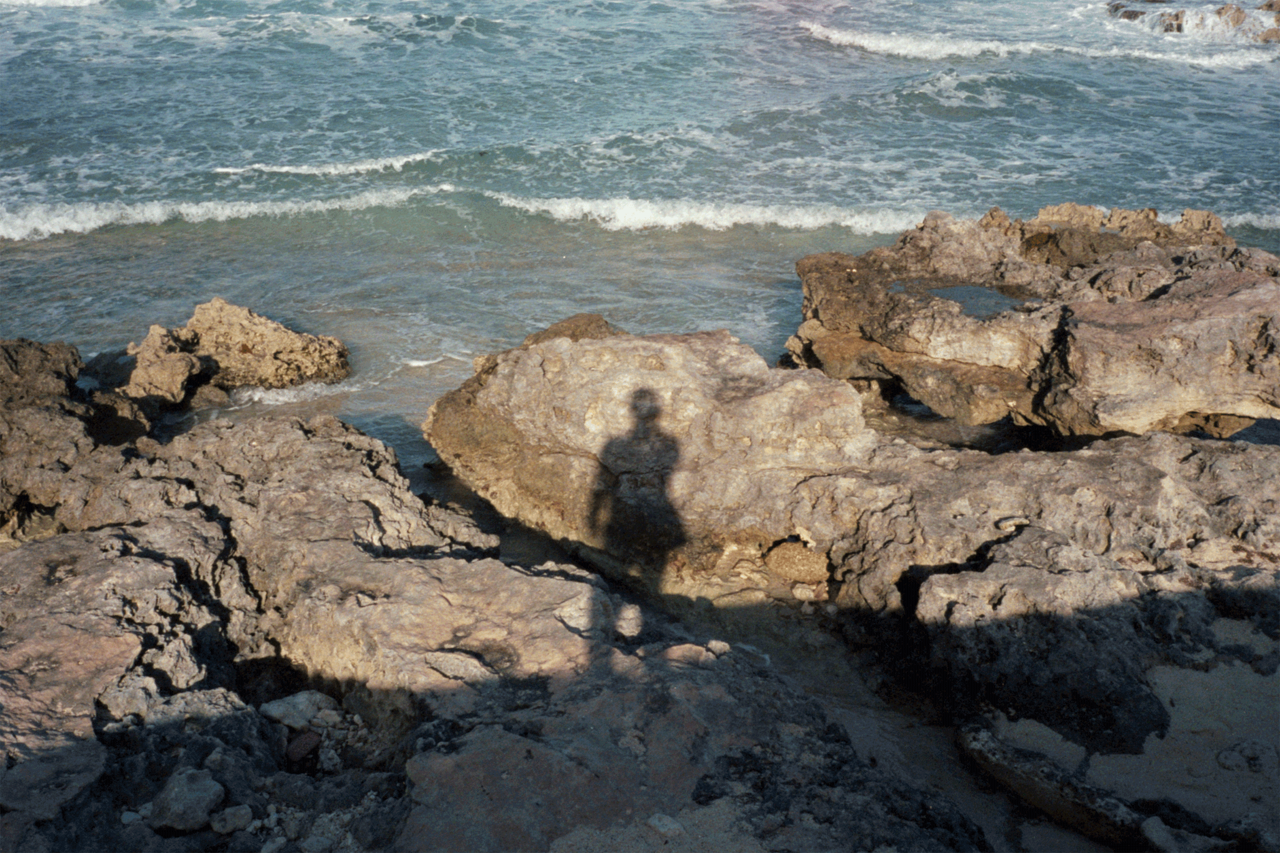 10-2022-IslaMujeres-Natalie_Mjuii-Portra400_0056-0070_RT2-LR-GIF5.gif
