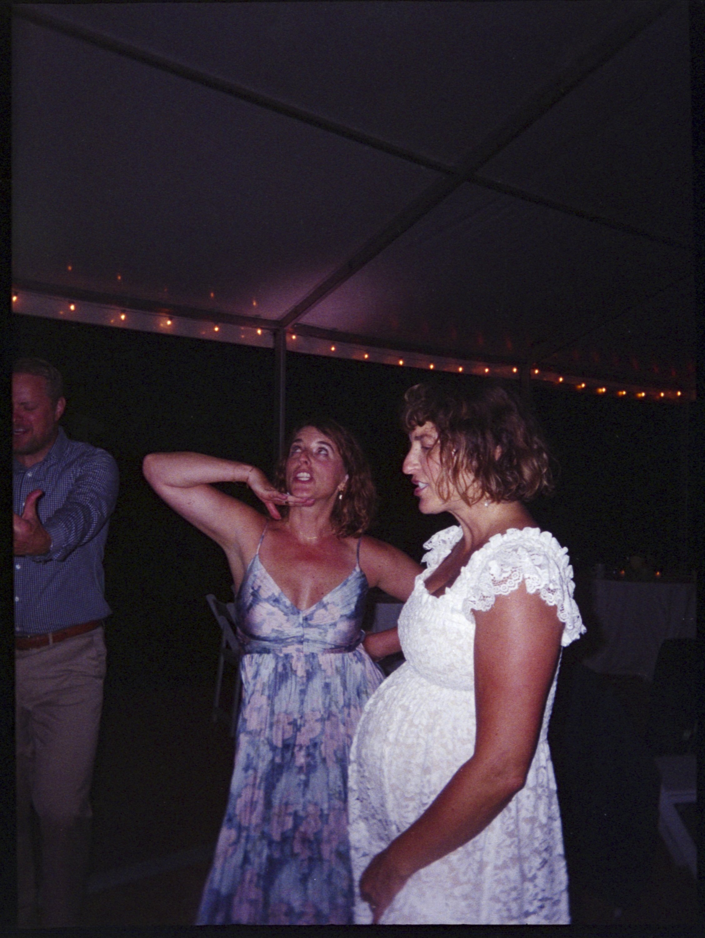 2025_SCANS-WeddingBabymoon-019-RT1-LR-LR.jpg