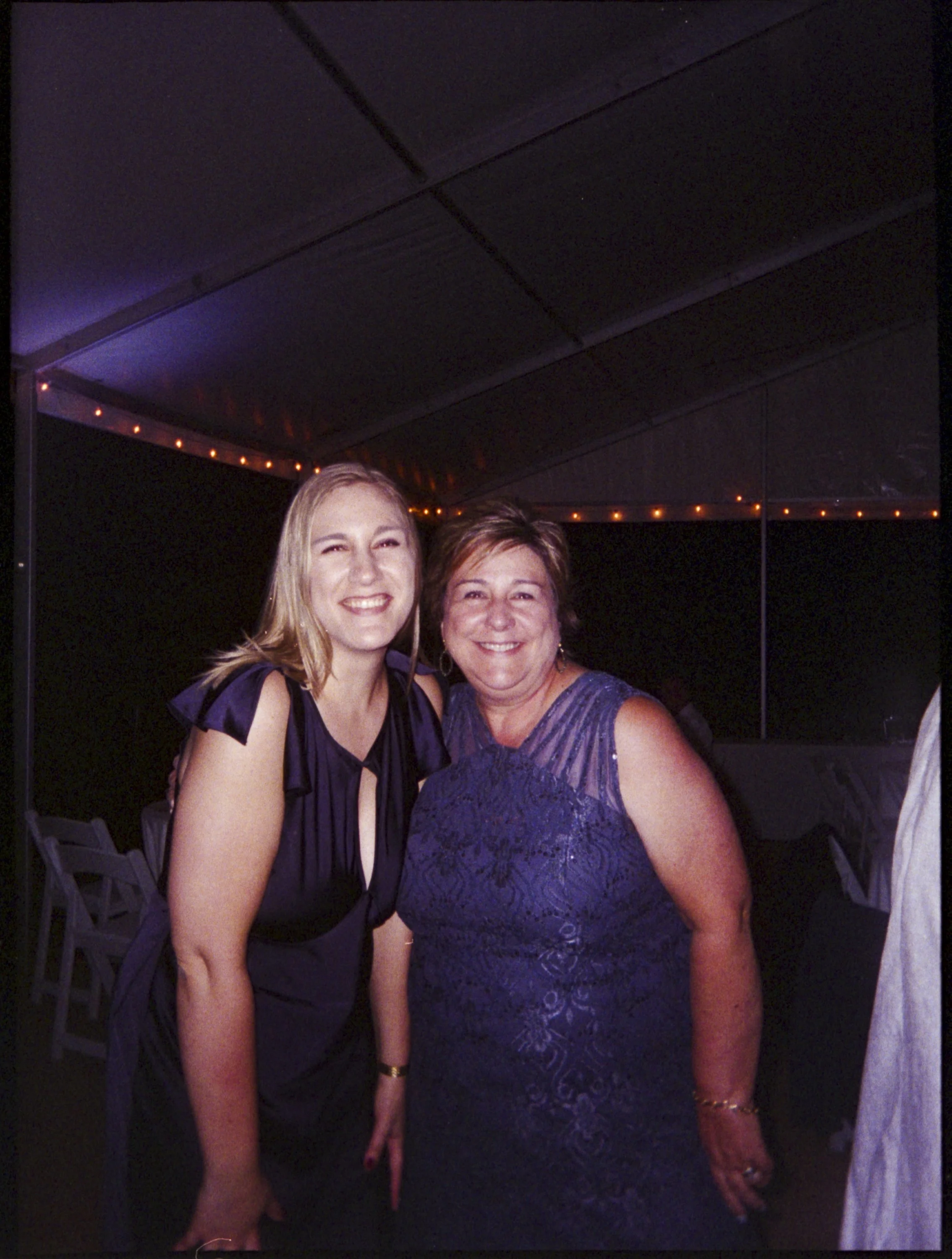 2025_SCANS-WeddingBabymoon-109-RT2-LR-LR.jpg