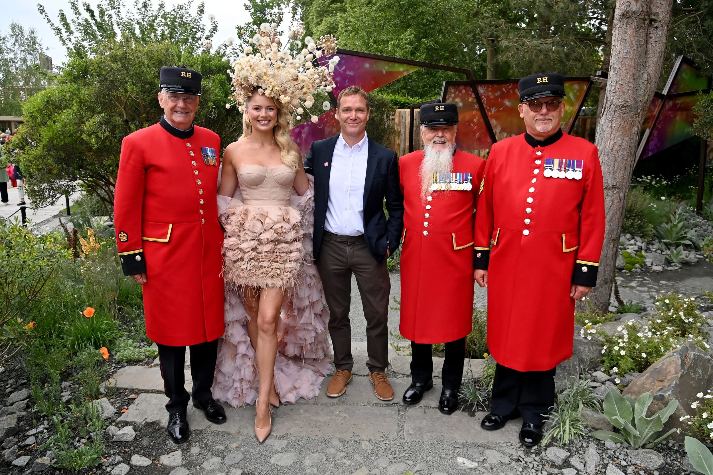 Tasha Ghouri, Chelsea Pensioners, Joe Perkins042.JPG