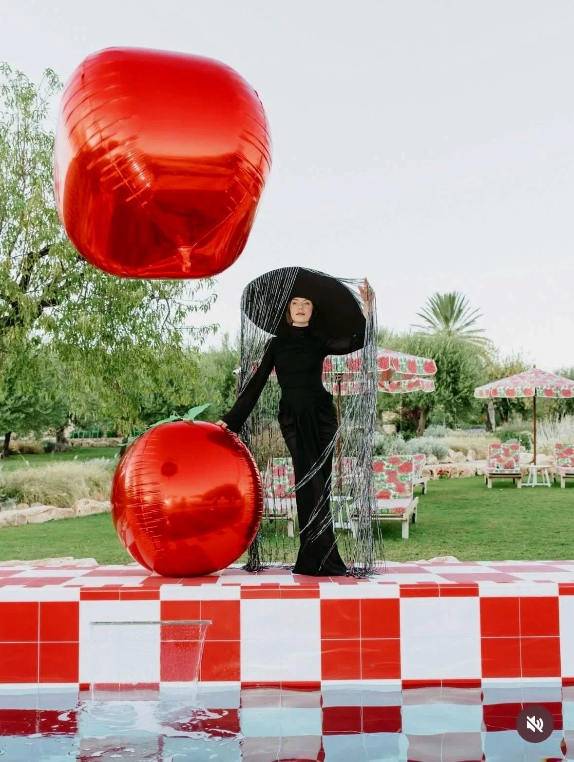 SICILIAN POOL PARTY FOR NICOLA DIXON