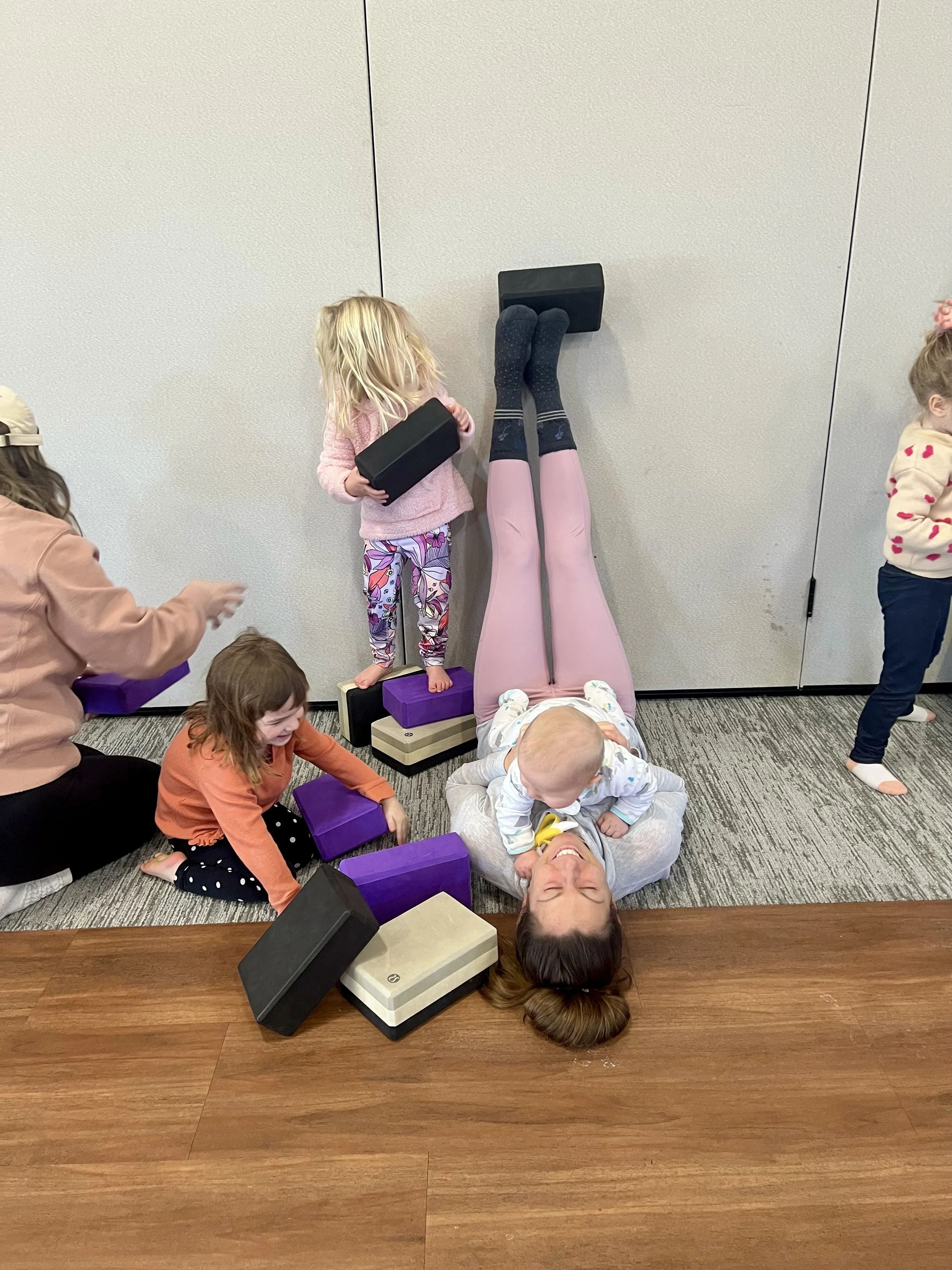 Baby & Me Yoga - Cloverleaf Rec