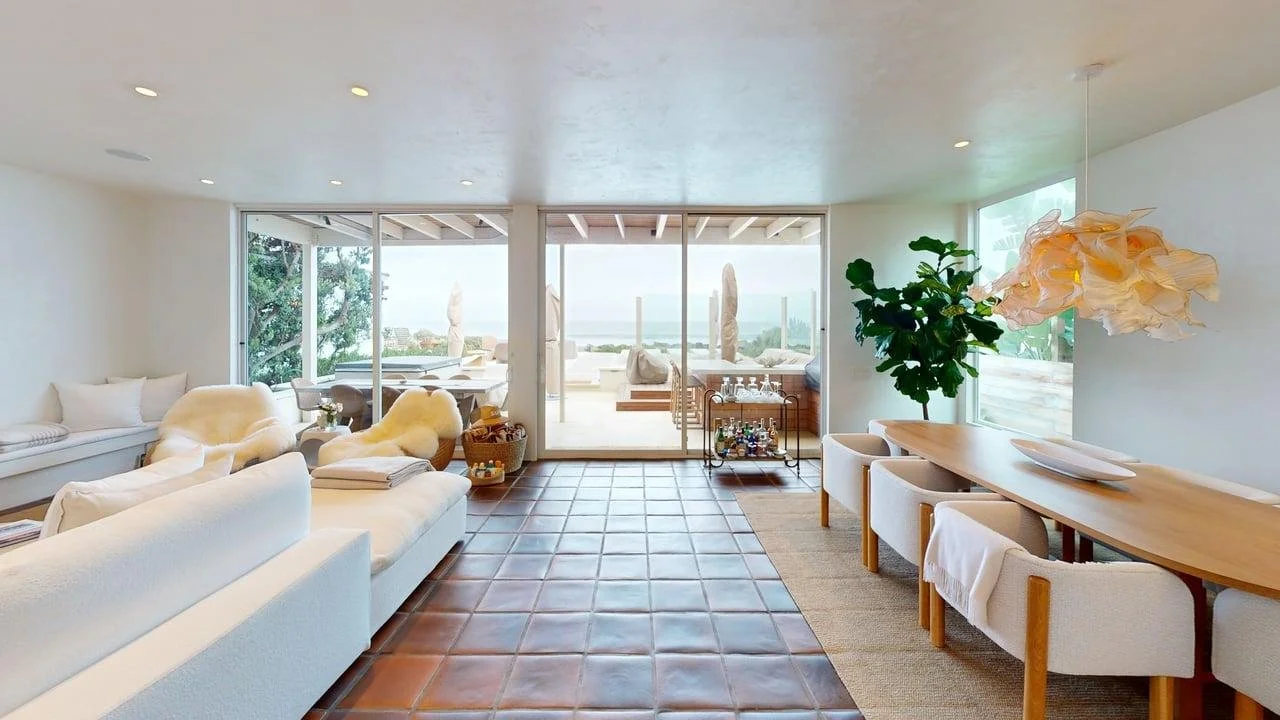 Merge-31324-Broad-Beach-Rd-Living-Room.jpg