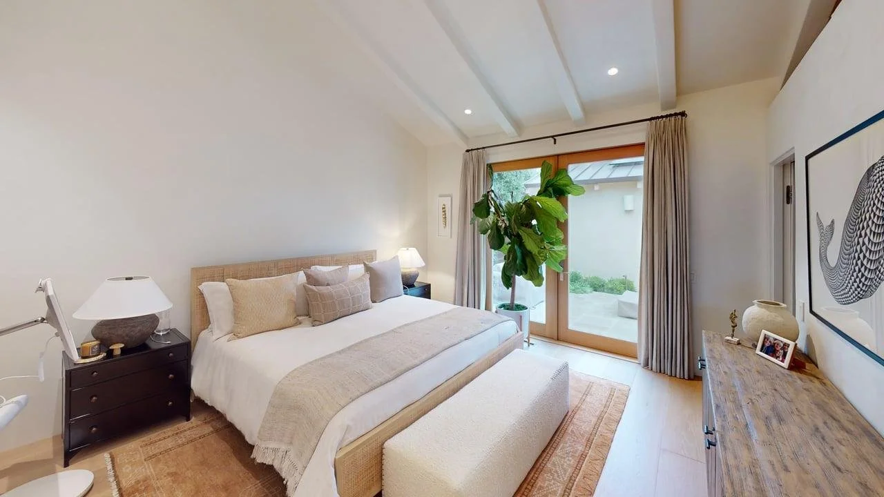 Merge-31324-Broad-Beach-Rd-Bedroom.jpg