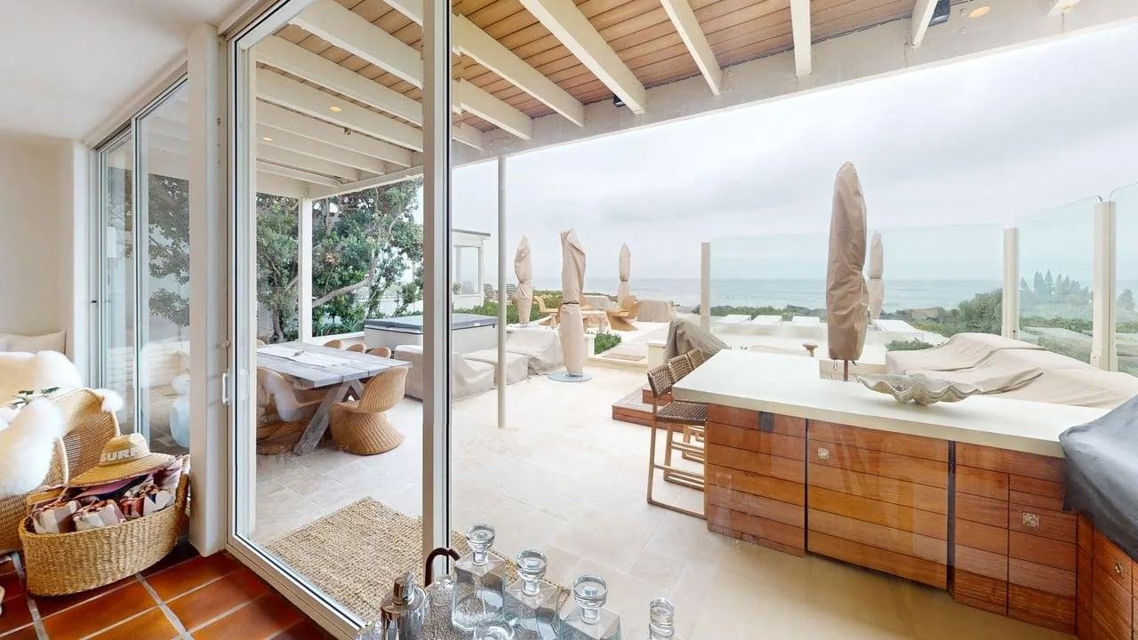 Merge-31324-Broad-Beach-Rd-Living-Room 1.jpg