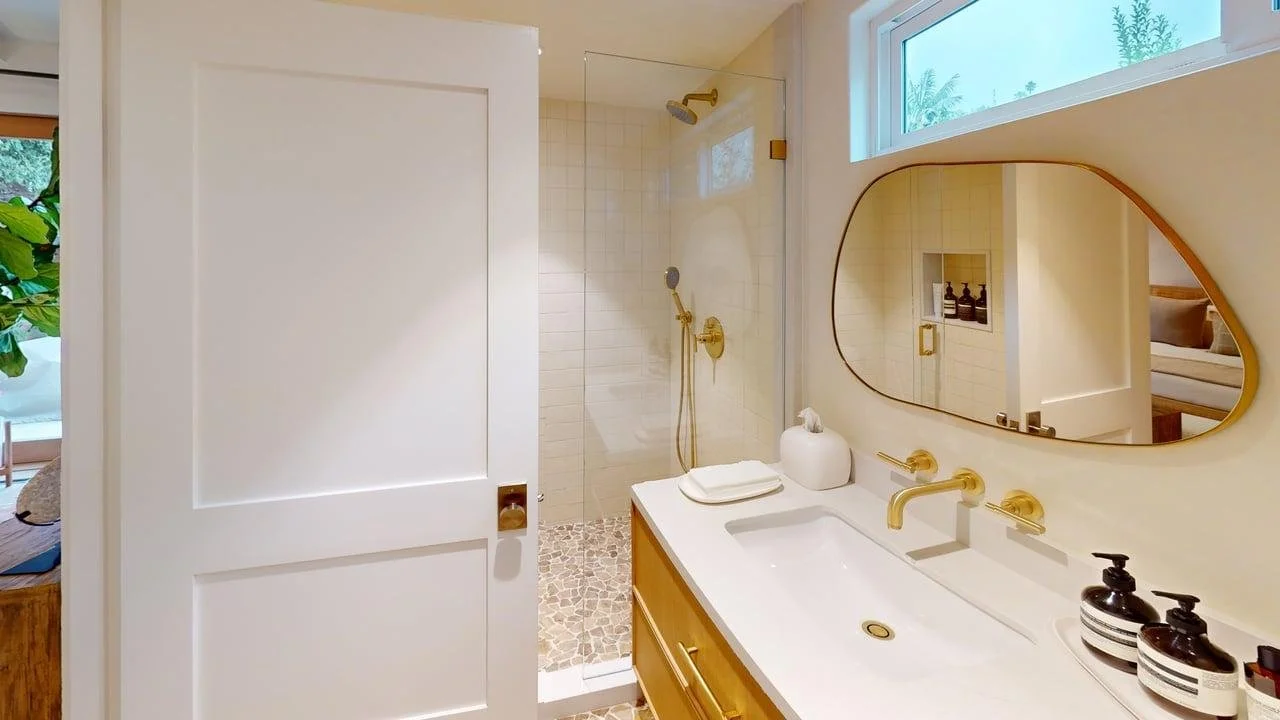 Merge-31324-Broad-Beach-Rd-Bathroom 1.jpg