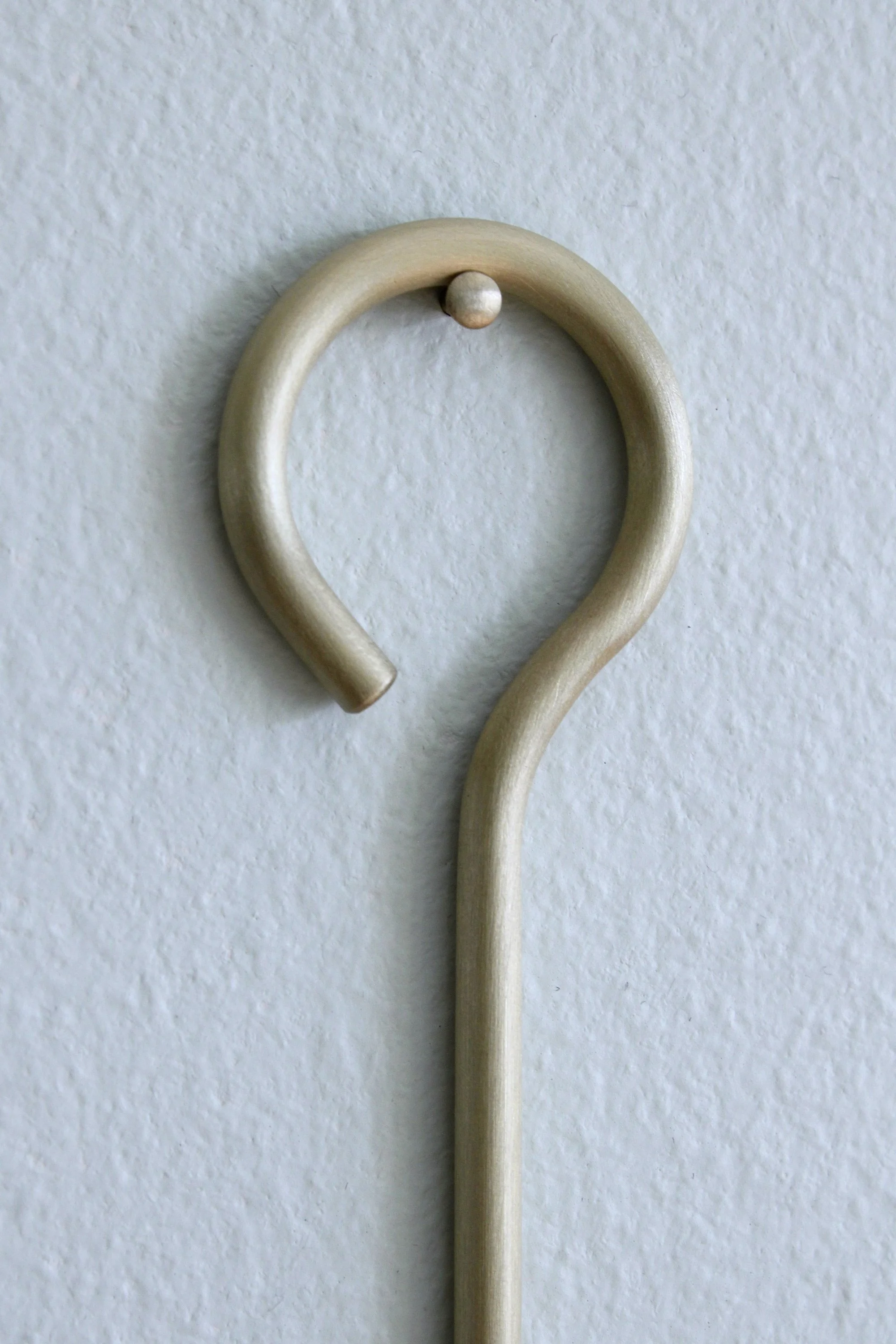 Orr-Gidon-Handmade-Functional-Objects-Chicago-Handheld-Curl.05