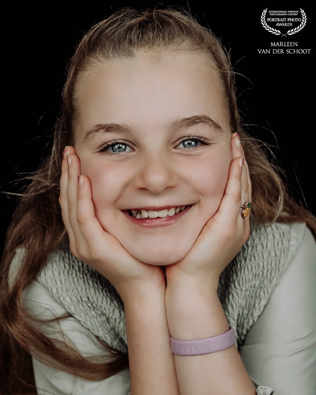 custom_logo_MARLEEN_VAN_DER_SCHOOT-netherlands-forxIR-117collection-portraitphotoawards.jpg
