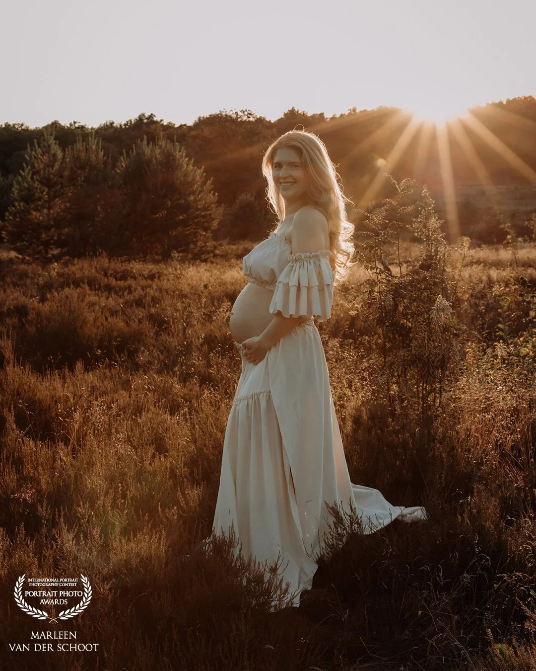 custom_logo_MARLEEN_VAN_DER_SCHOOT-netherlands-goDZcF-112collection-portraitphotoawards.jpg