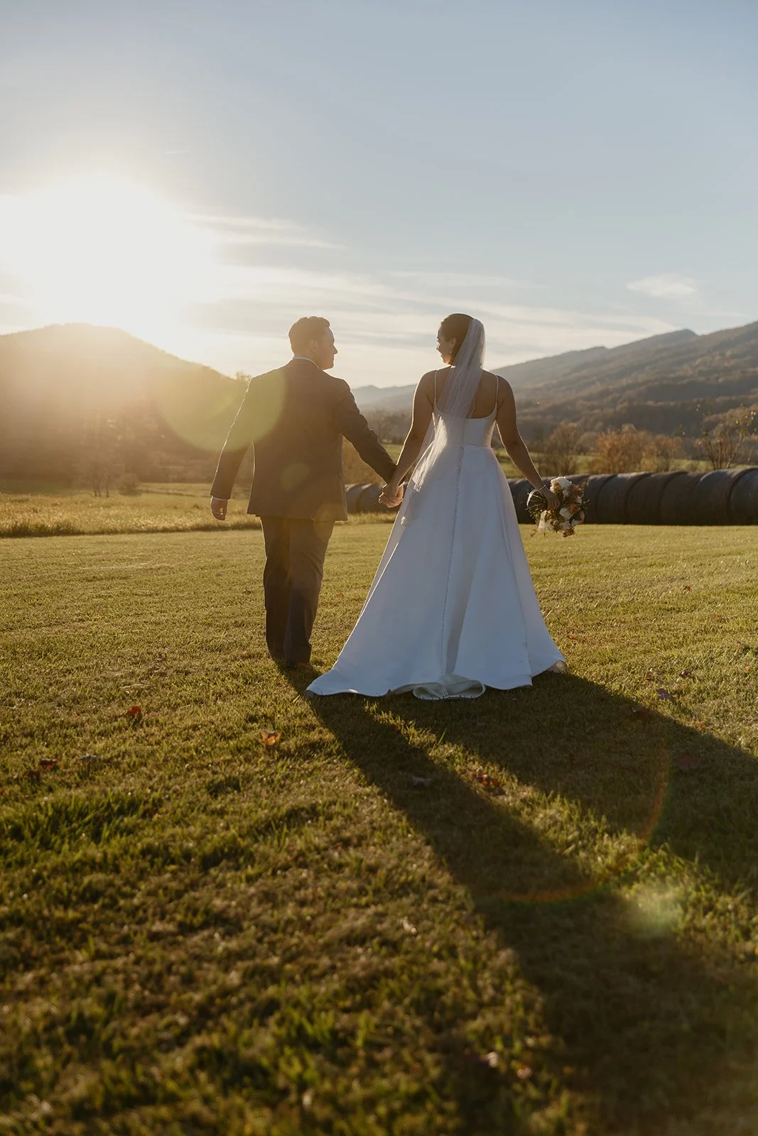 Best Time of Day for Wedding Photos (Tennessee Guide)