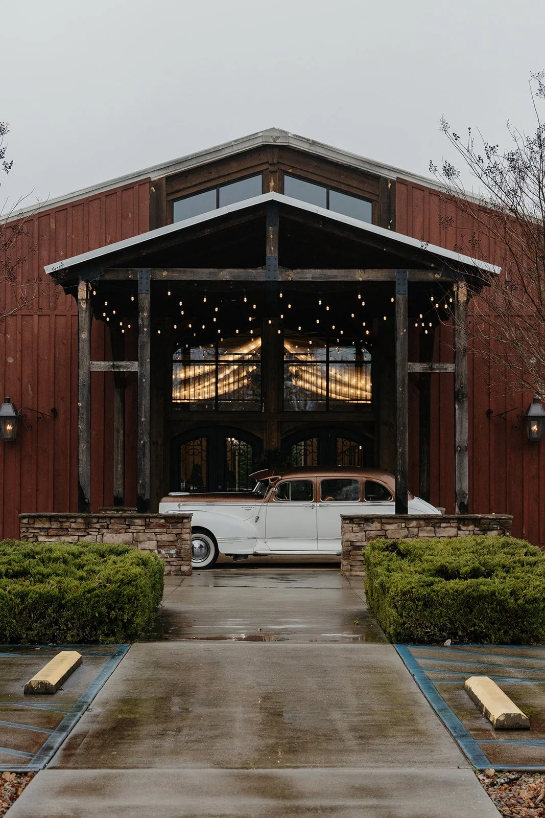 What Happens If It Rains on Your Wedding Day? (Photo Plan for Chattanooga &amp; Nashville Weddings)