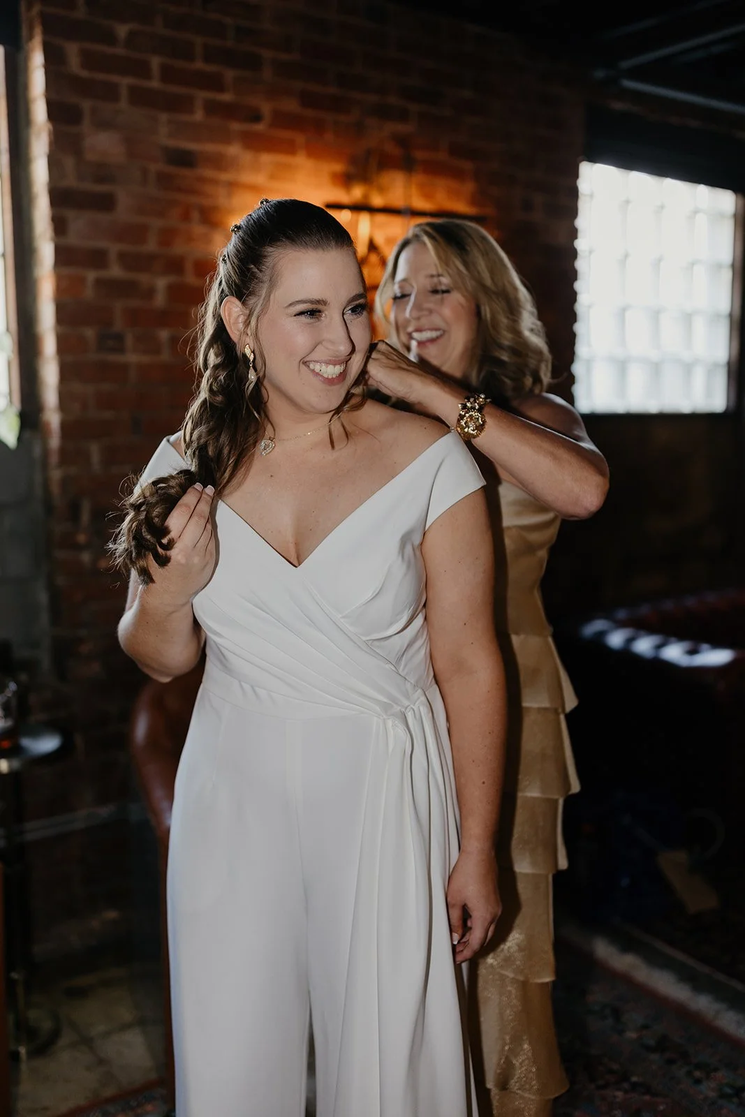 What You’ll Actually Care About in Your Wedding Photos 10 Years From Now