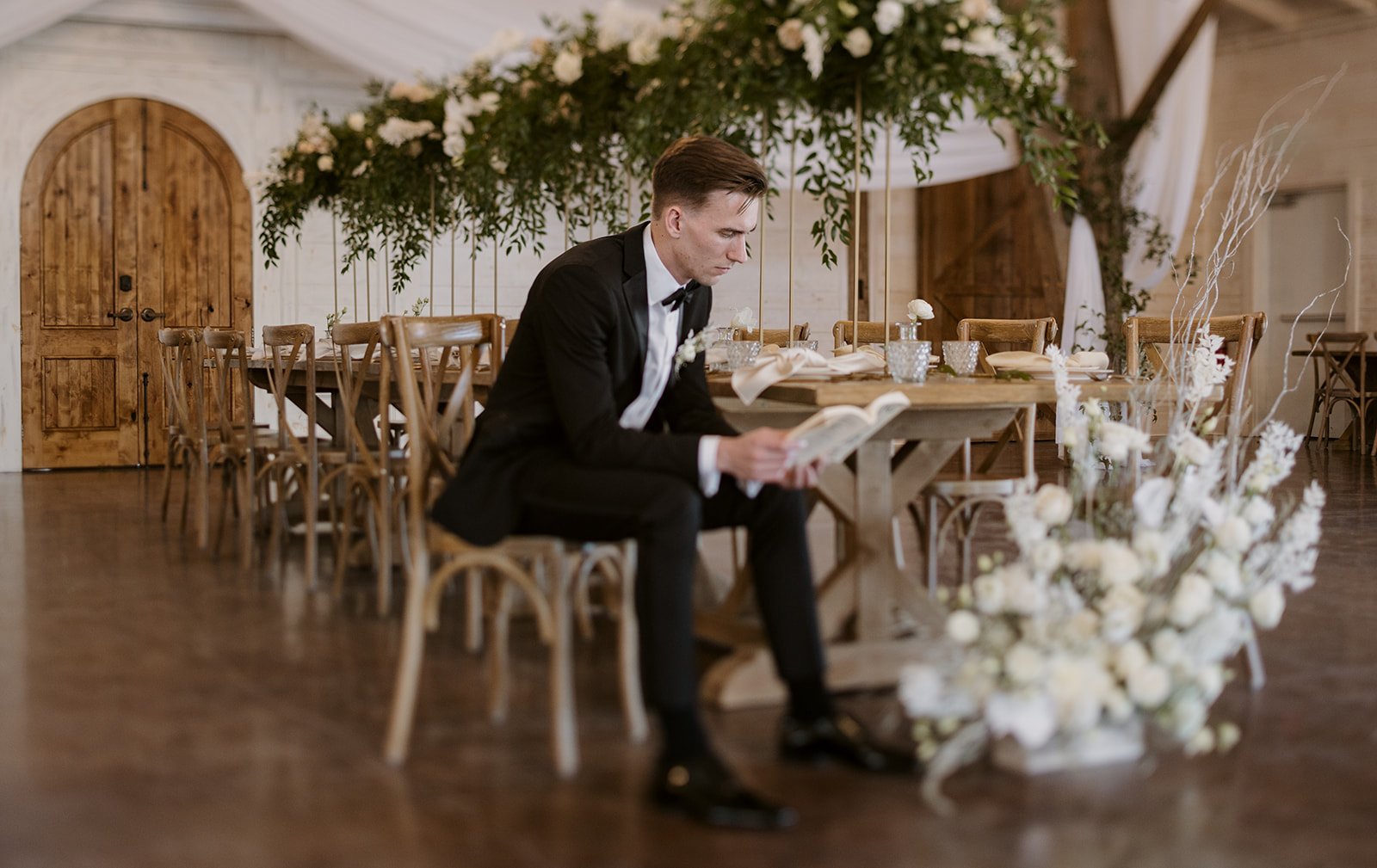 Howe Farms Wedding Guide: What Couples Should Know Before Getting Married There