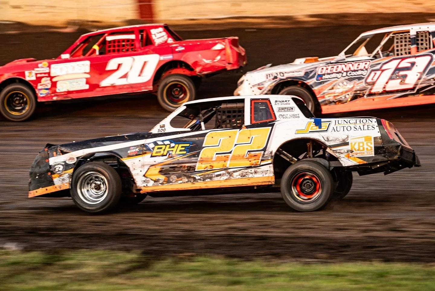 Damn it we were so close!

Car was on rails last night.

P6➡️P2 in the heat.

Redrew the 2 for the feature.

Was running 3rd and I&rsquo;m just gonna chalk it up to a racing deal. Me and the 99D met in the middle over the same real estate and the con