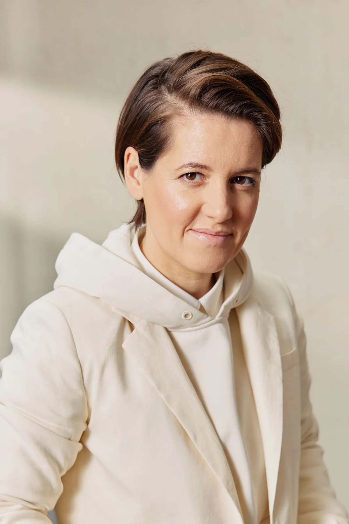 AR_PORTRAIT_ANDREA_0271_WEB.jpg