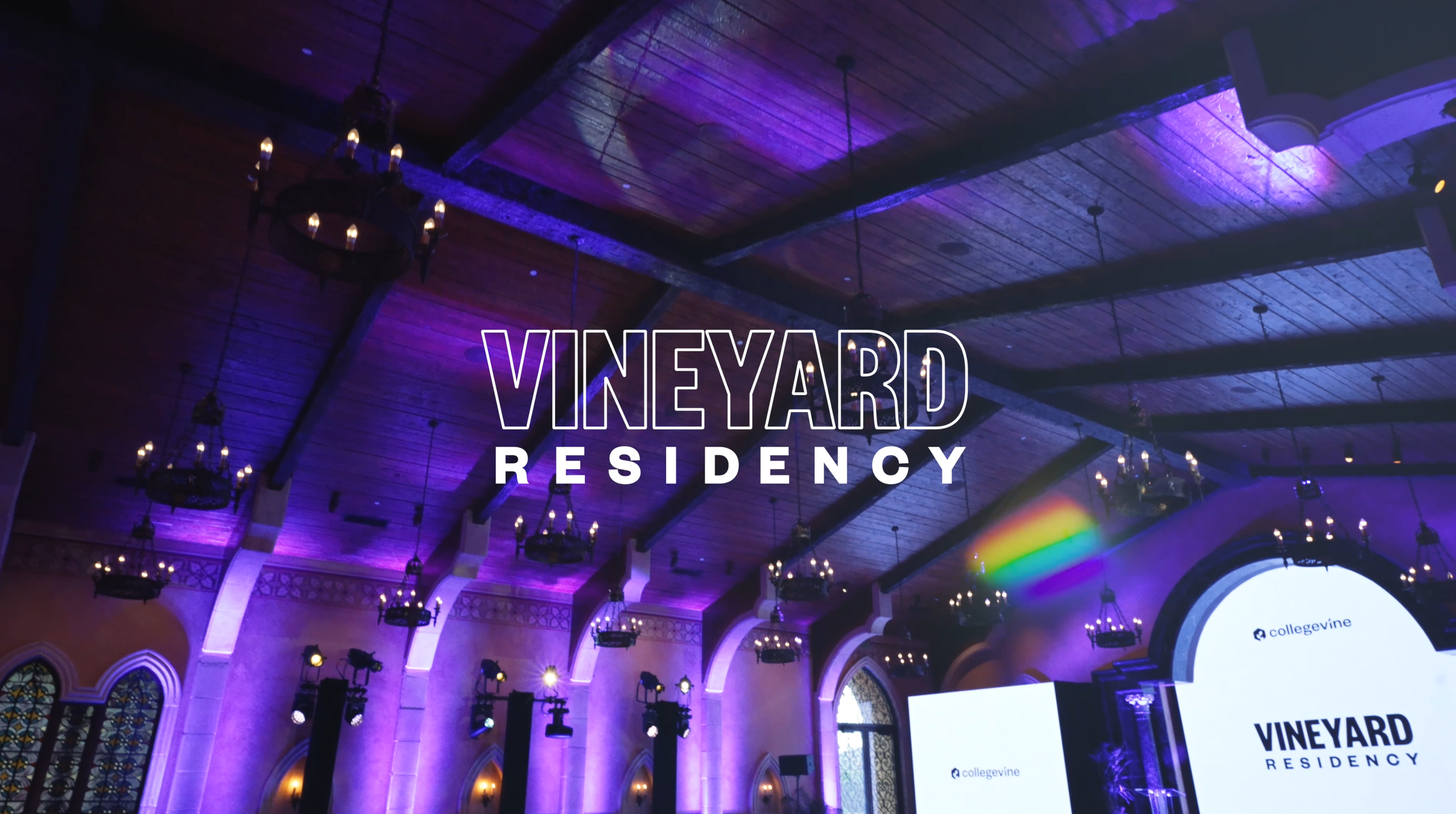 COLLEGEVINE