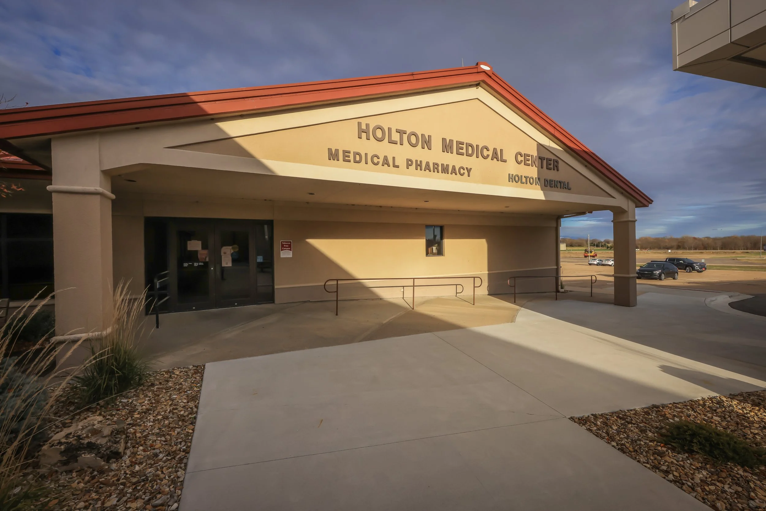 Holton Medical Center For Sale