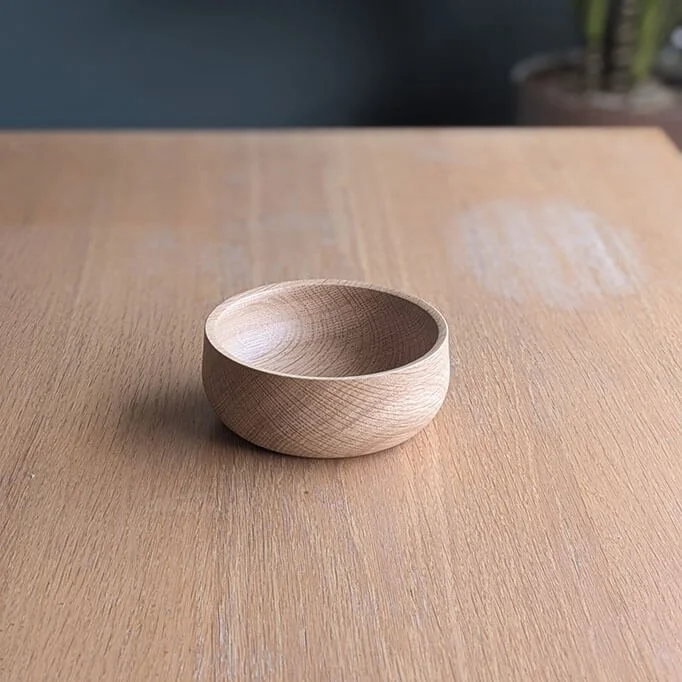 small-oak-bowl-1.jpg