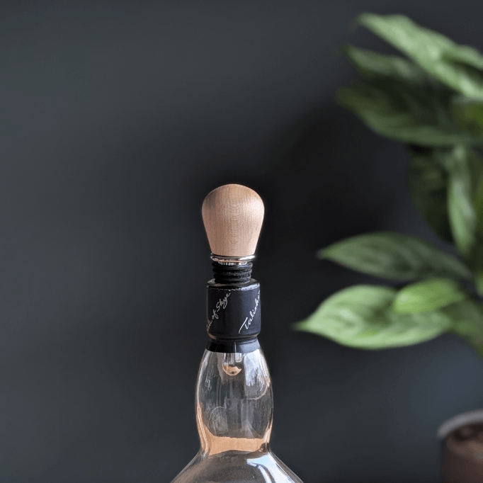 oew-sycamore-bottle-stopper.png