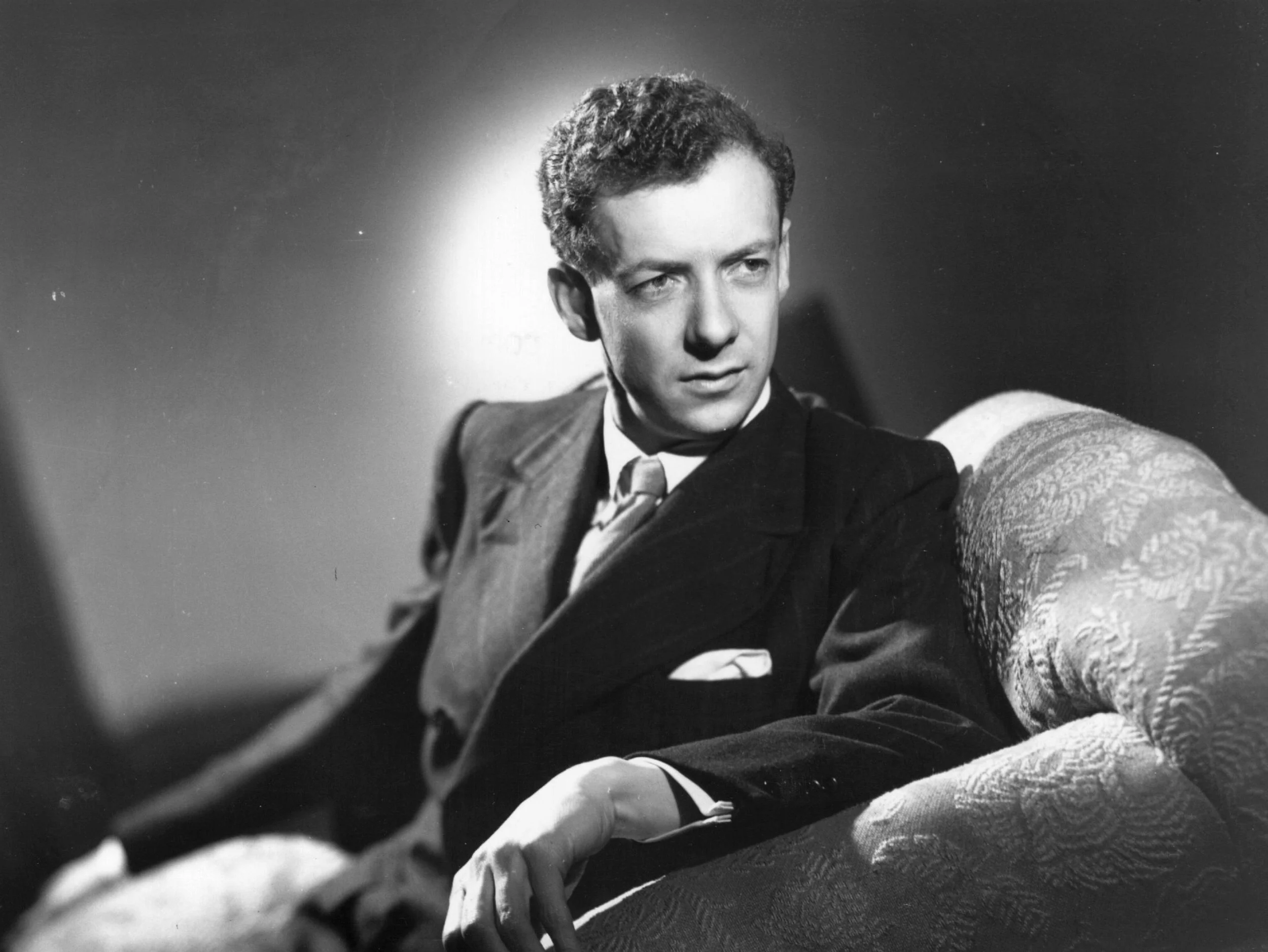 Portrait of Benjamin Britten in Three Quartets