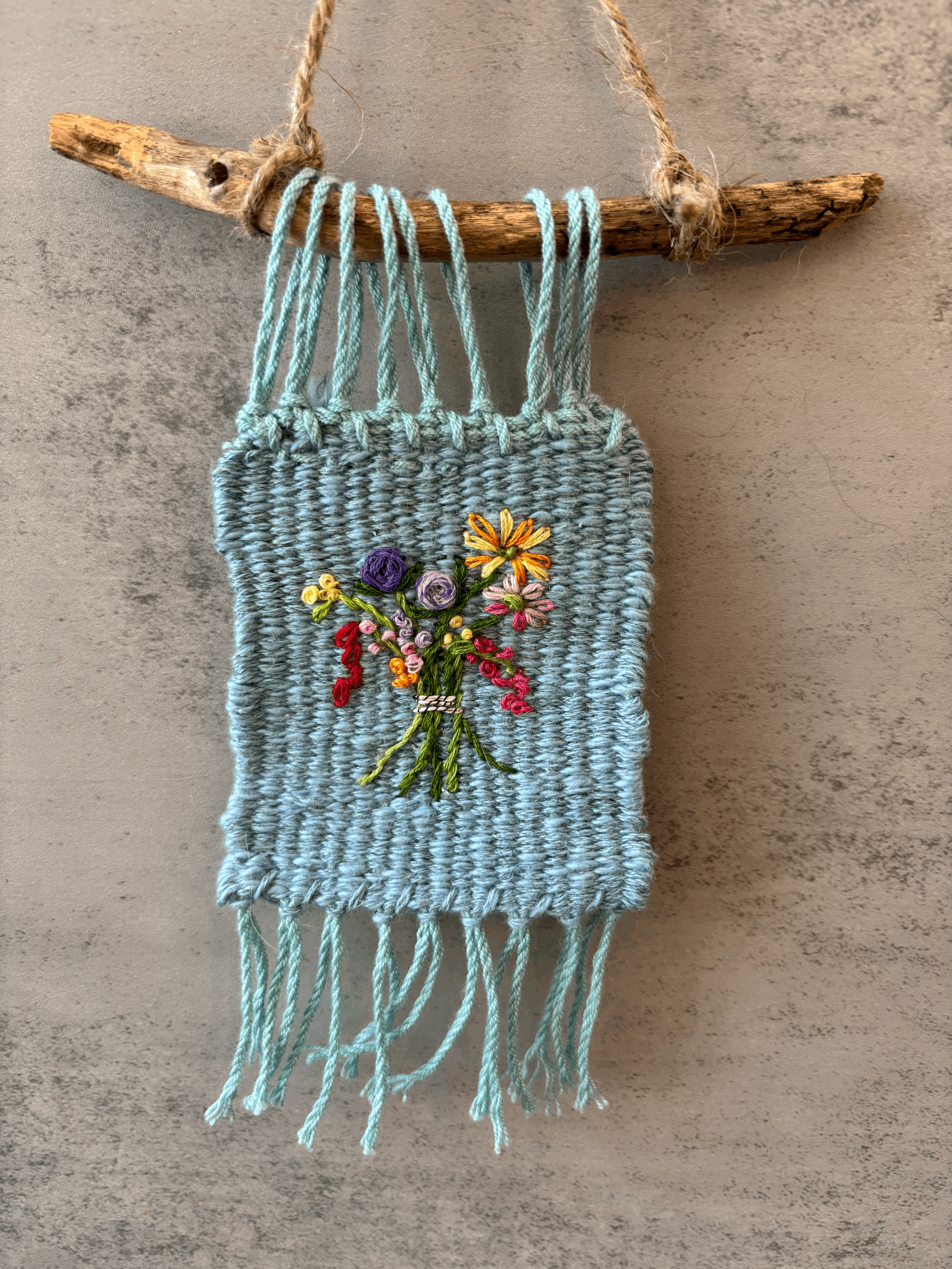 Small Flower Bouquet Wall Hanging