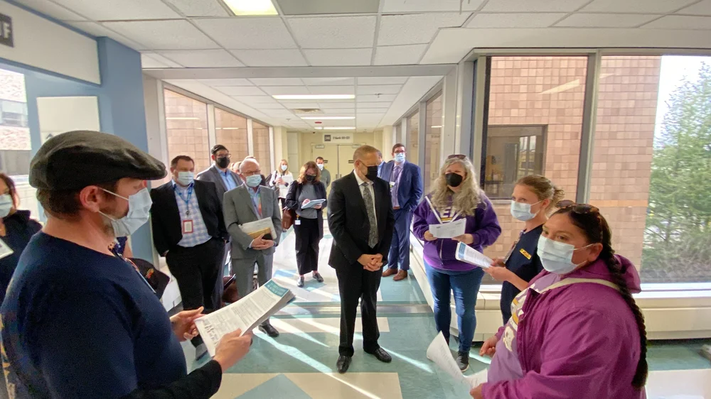 Kaiser’s high spending on contract labor and loss in investments keeps