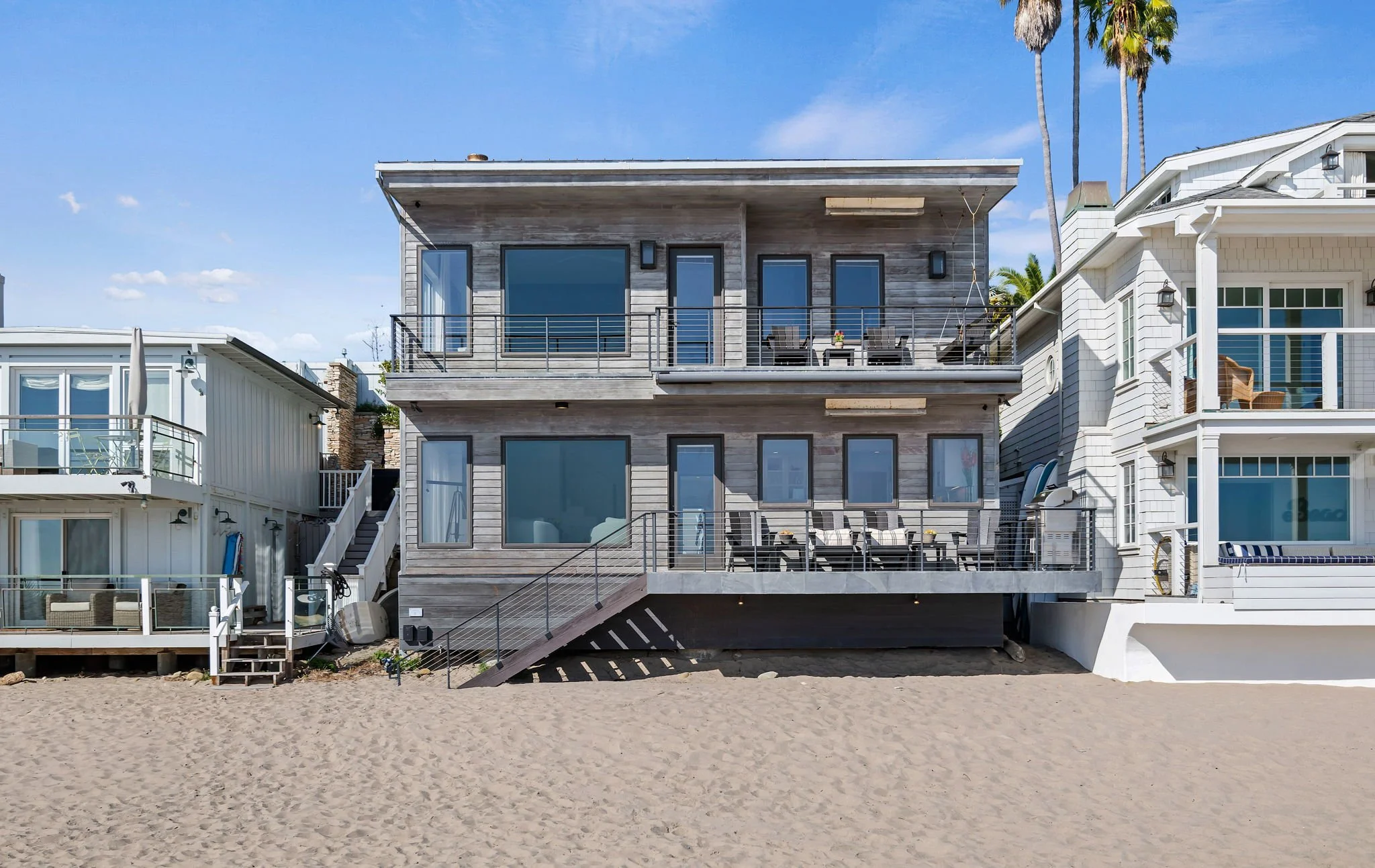 08 - Exterior View.jpg