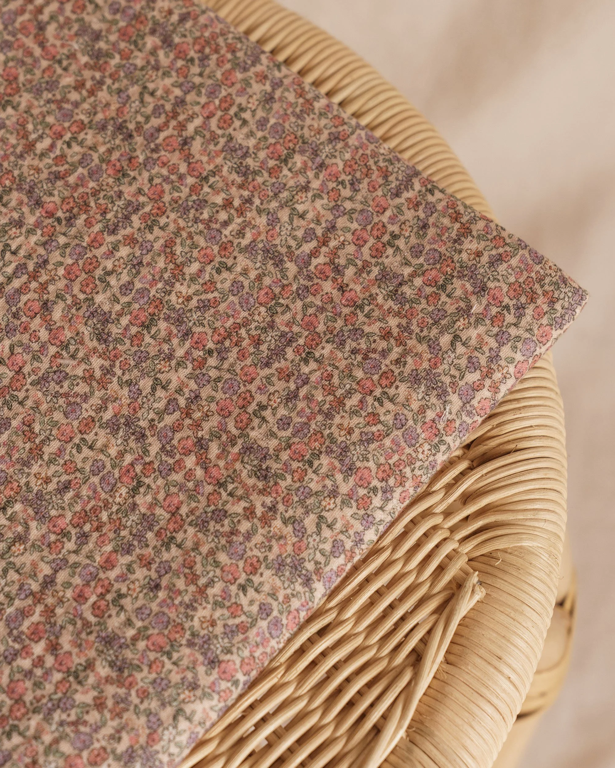 Hue_Saturation 2 copy 31.jpg