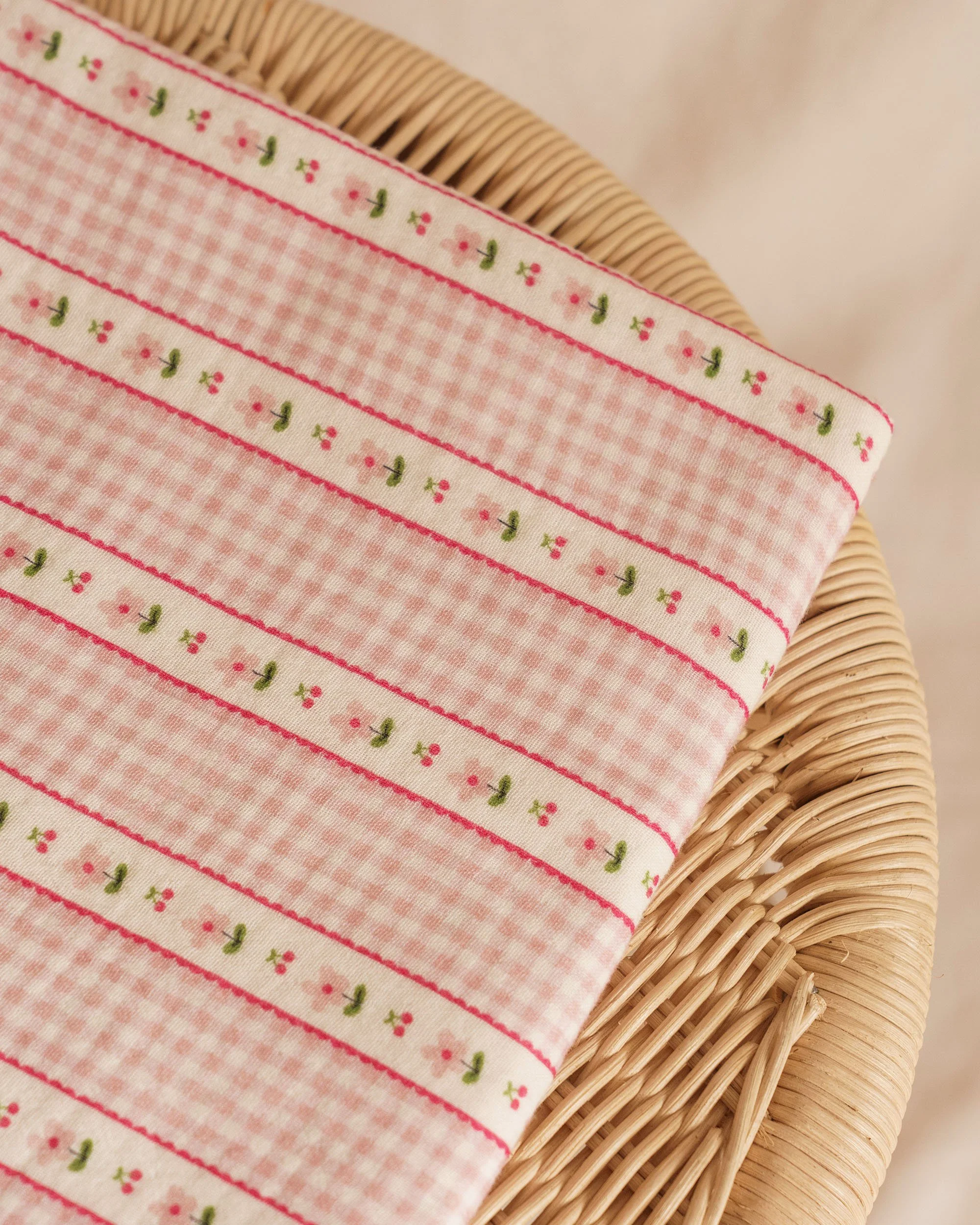 Hue_Saturation 2 copy 40.jpg