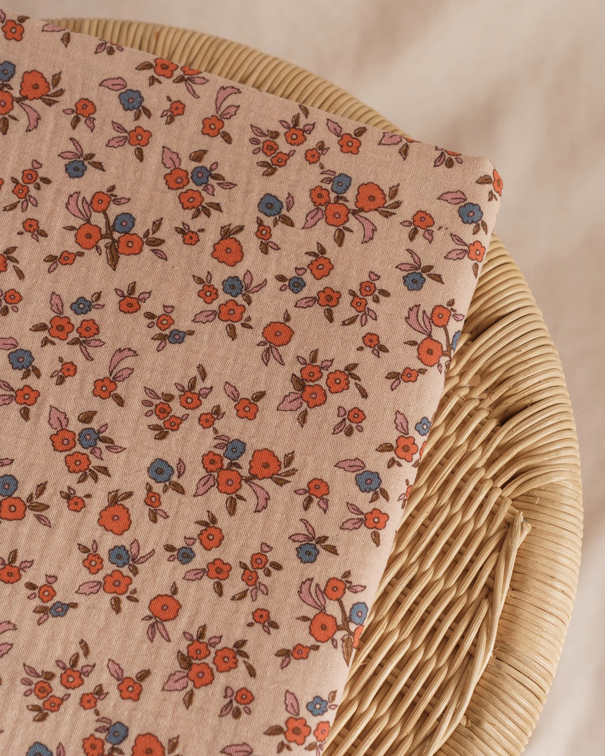 Hue_Saturation 2 copy 27.jpg