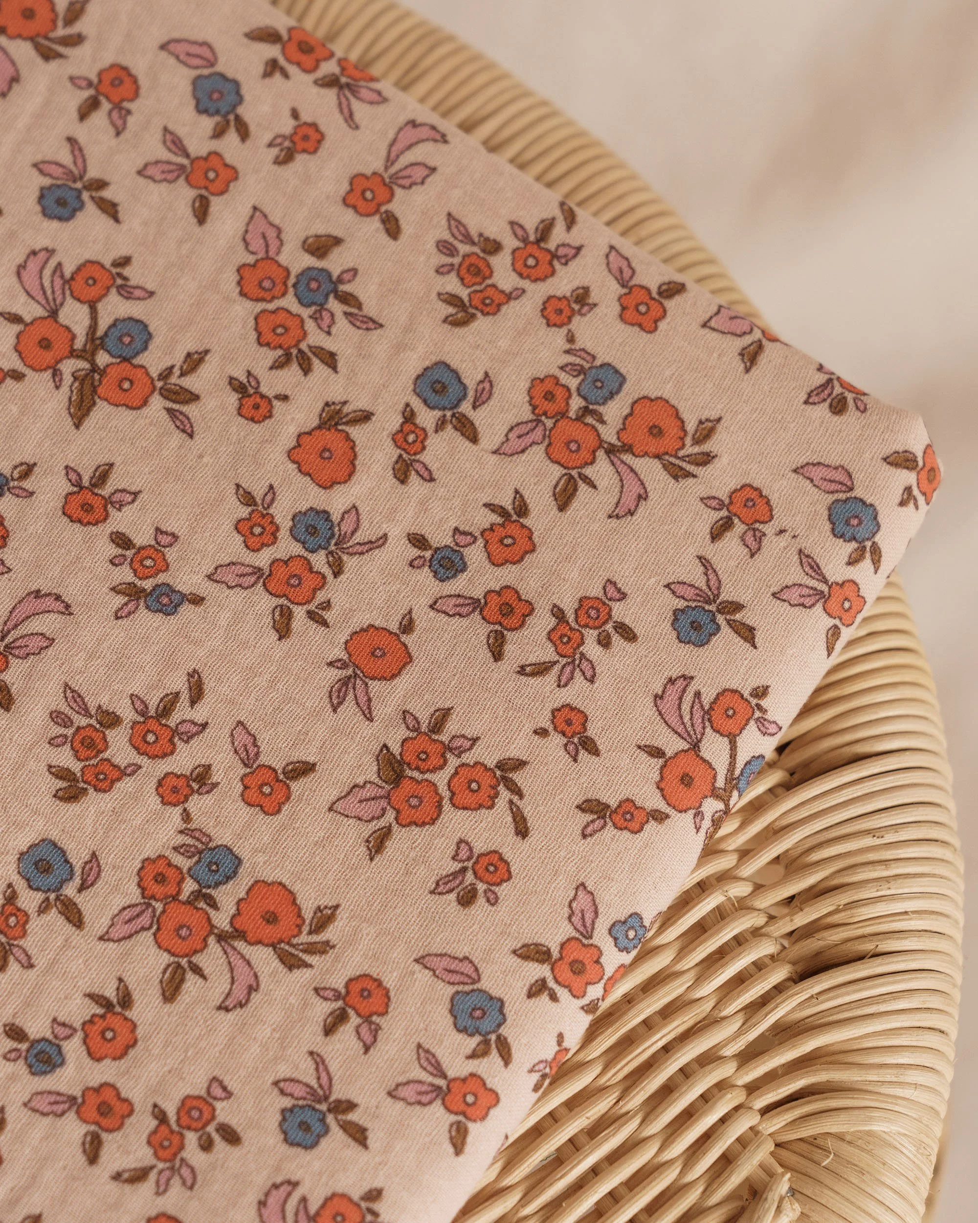 Hue_Saturation 2 copy 24.jpg