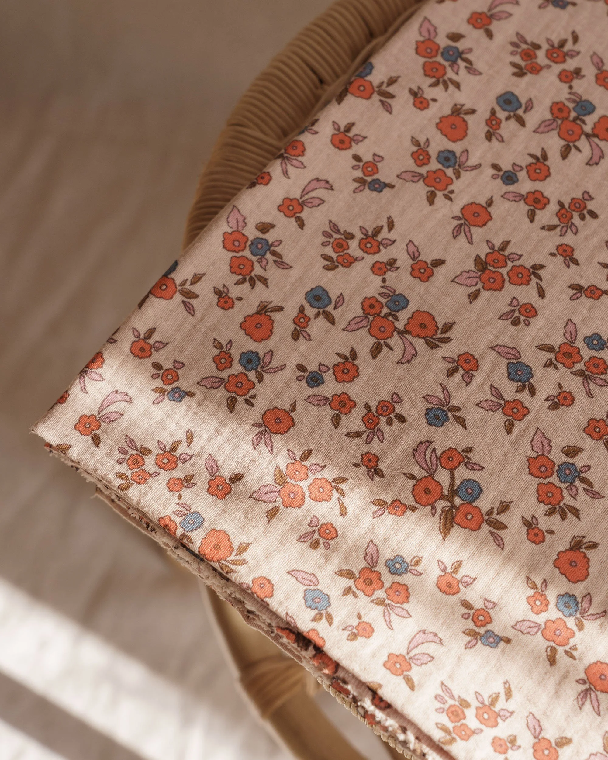 Hue_Saturation 2 copy 25.jpg